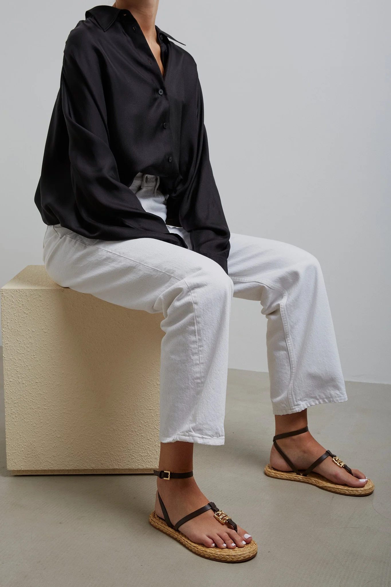 4G Liquid raffia and leather sandals - Image 6