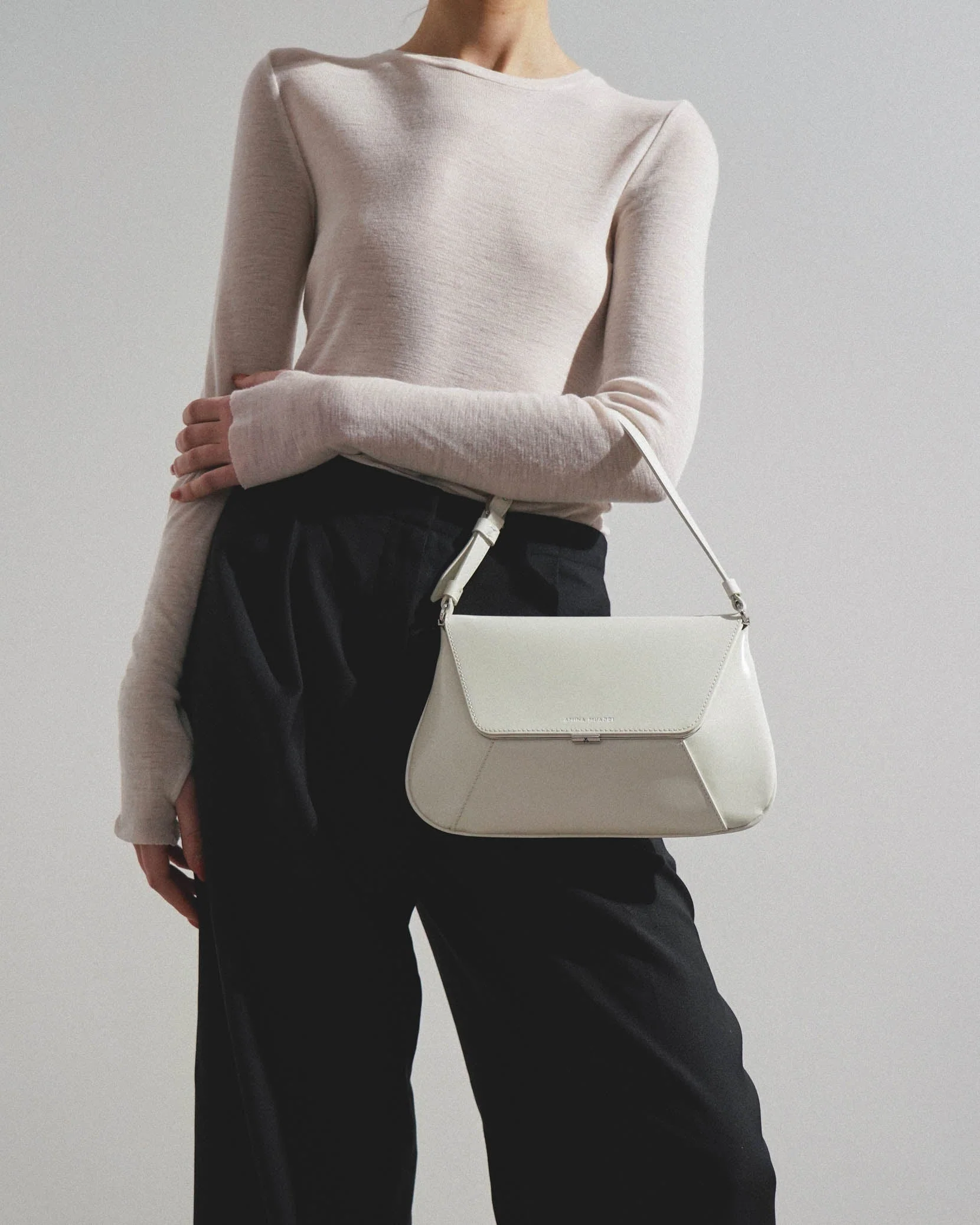 Ami Spazzolato white leather bag - Image 2