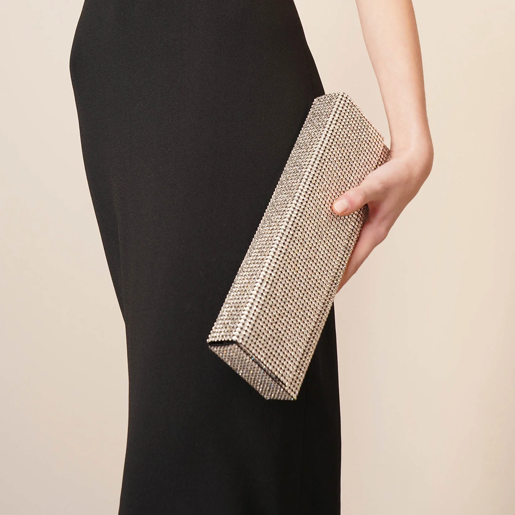 Amini Paloma black crystal clutch - Image 6
