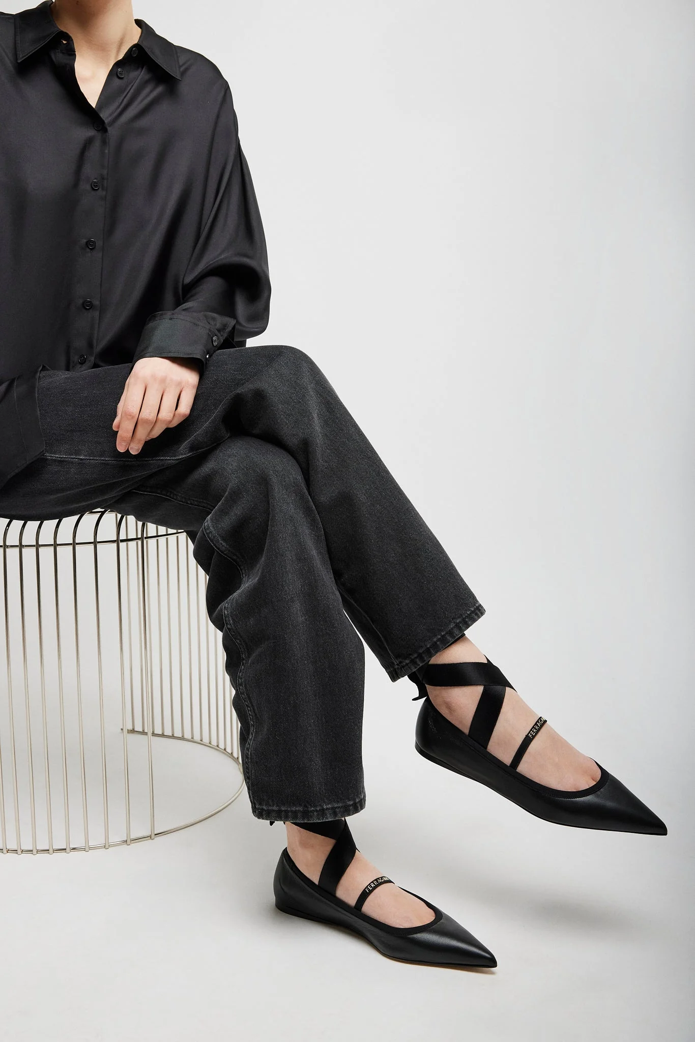 Ankle ribbon black ballet flats - Image 6