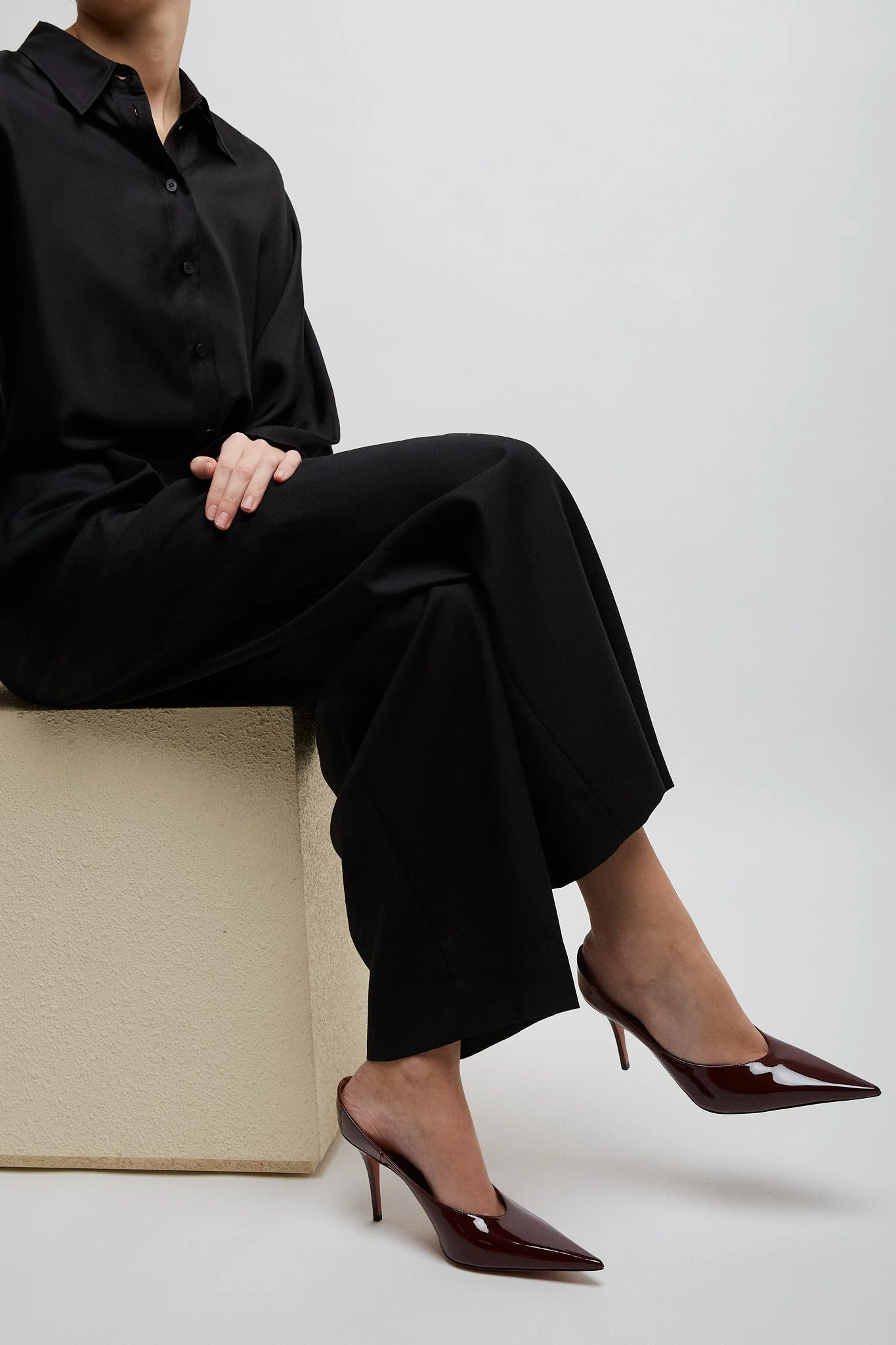 Anok 90 red patent mules - Image 2