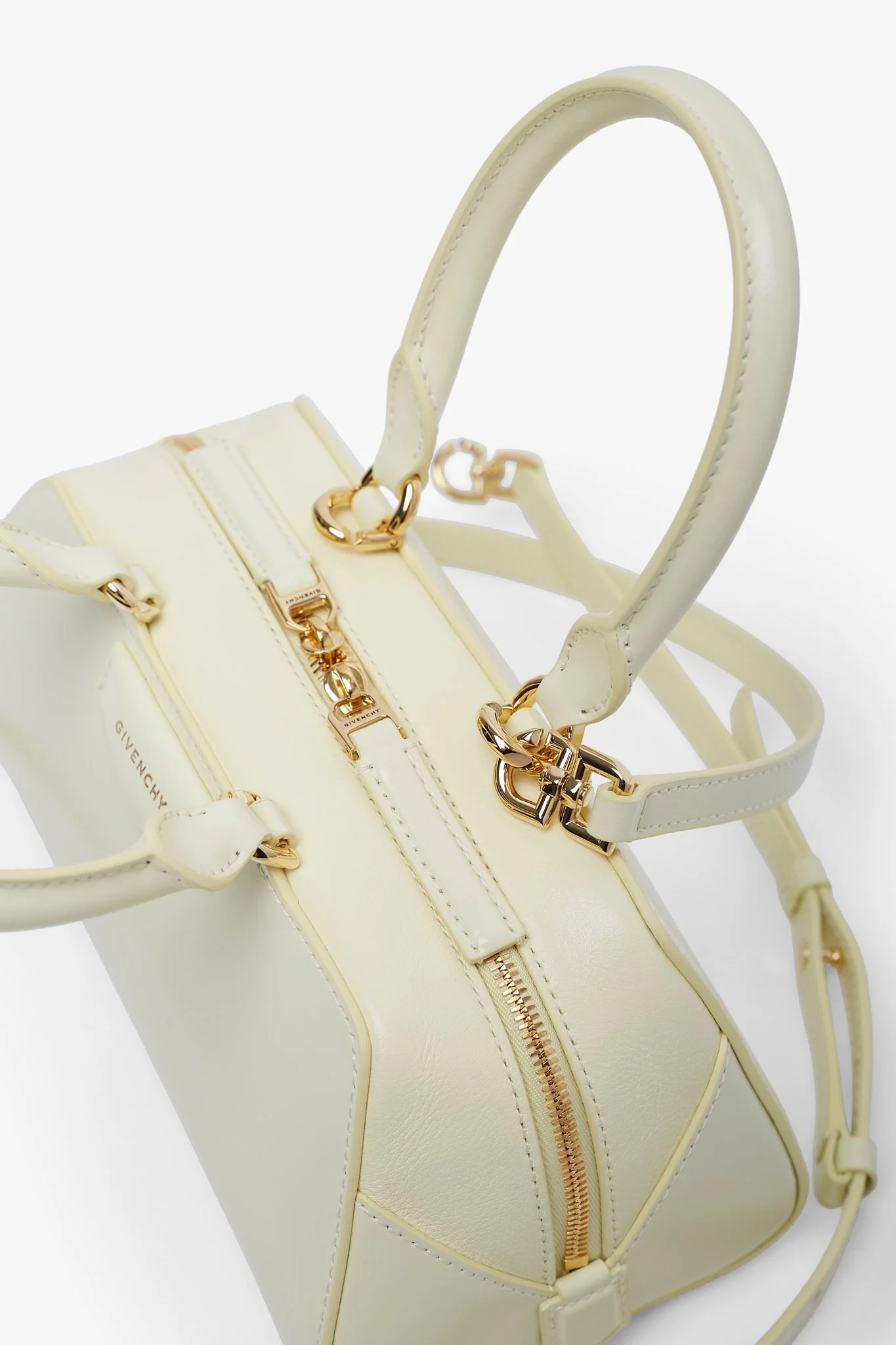 Antigona east west butter mini bag - Image 5