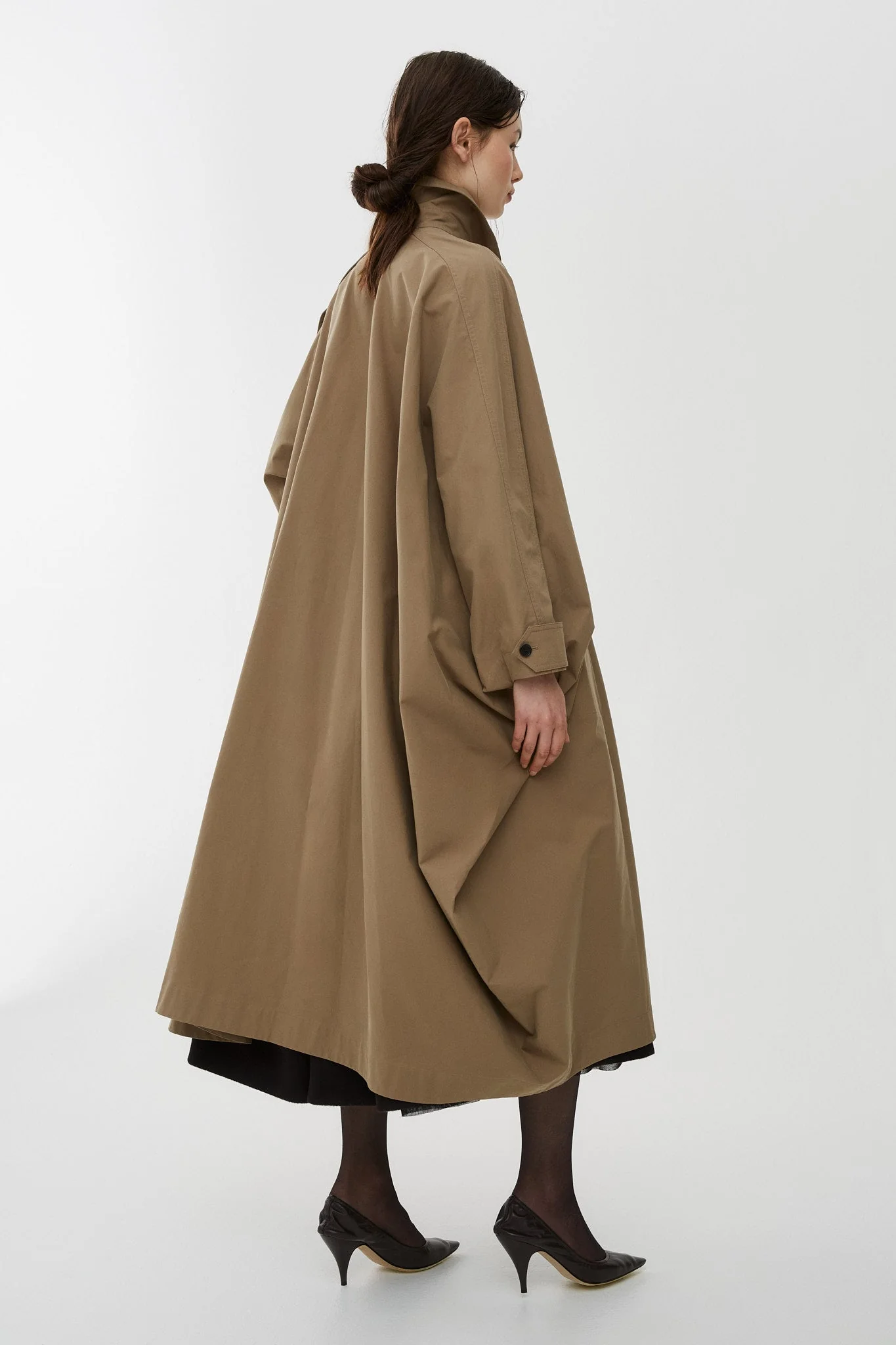 Aralia beige coat - Image 4