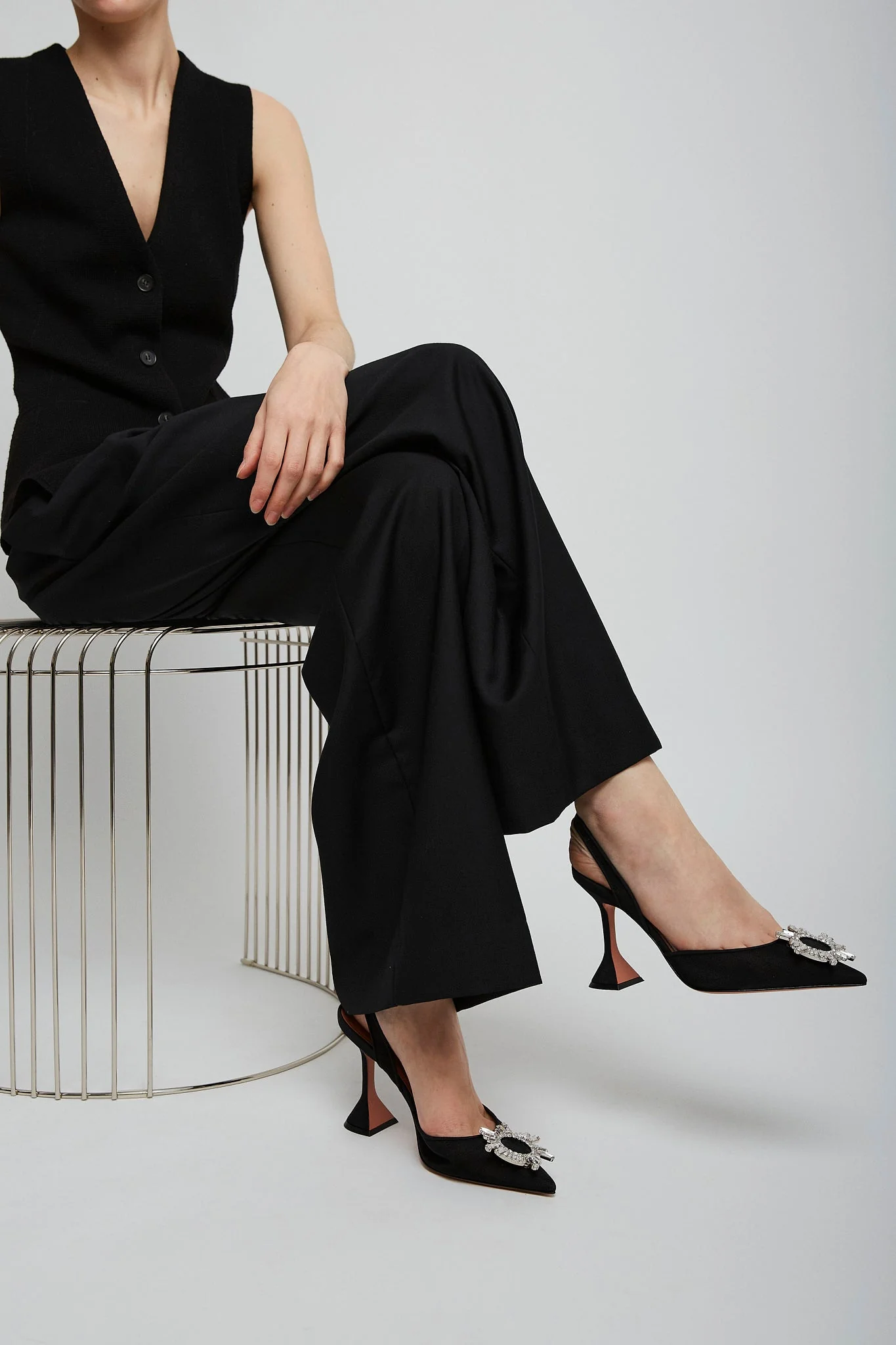 Begum 95 black mesh slingback pumps - Image 5