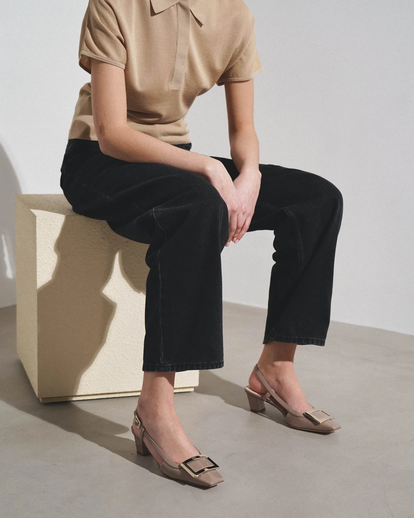 Belle Vivier 45 beige metal buckle slingbacks - Image 2