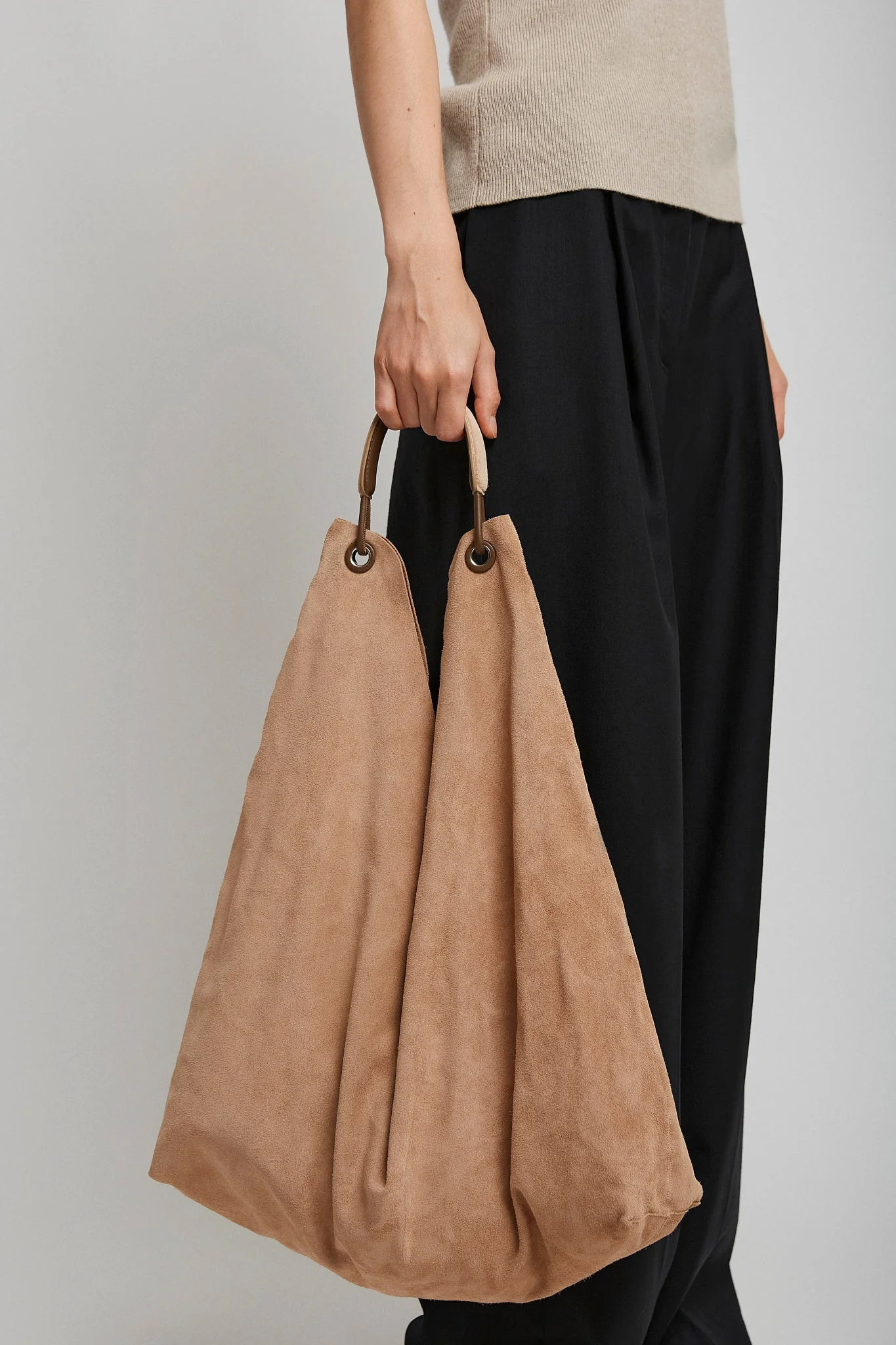 Bindle three beige suede bag - Image 5