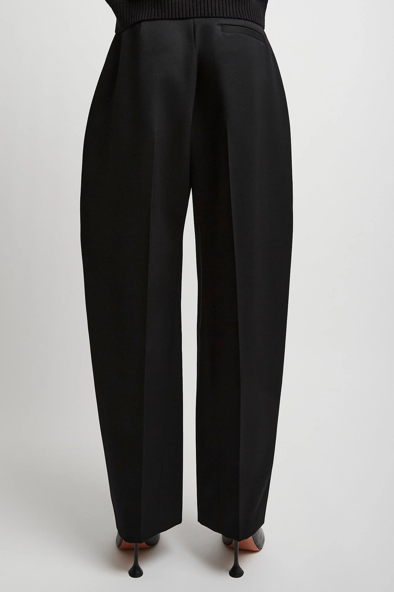 Black cocoon pants - Image 4