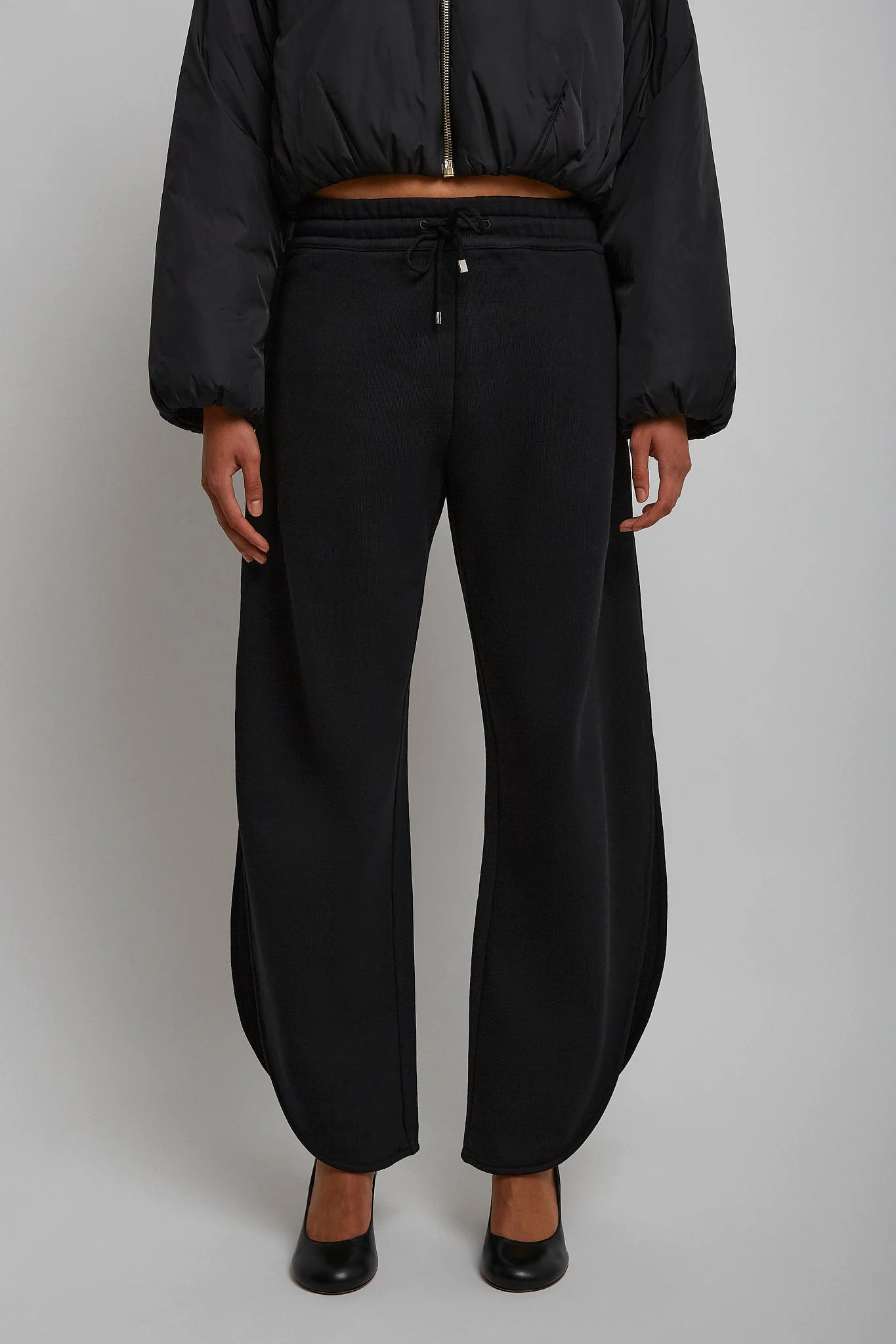 Black petal joggers - Image 2