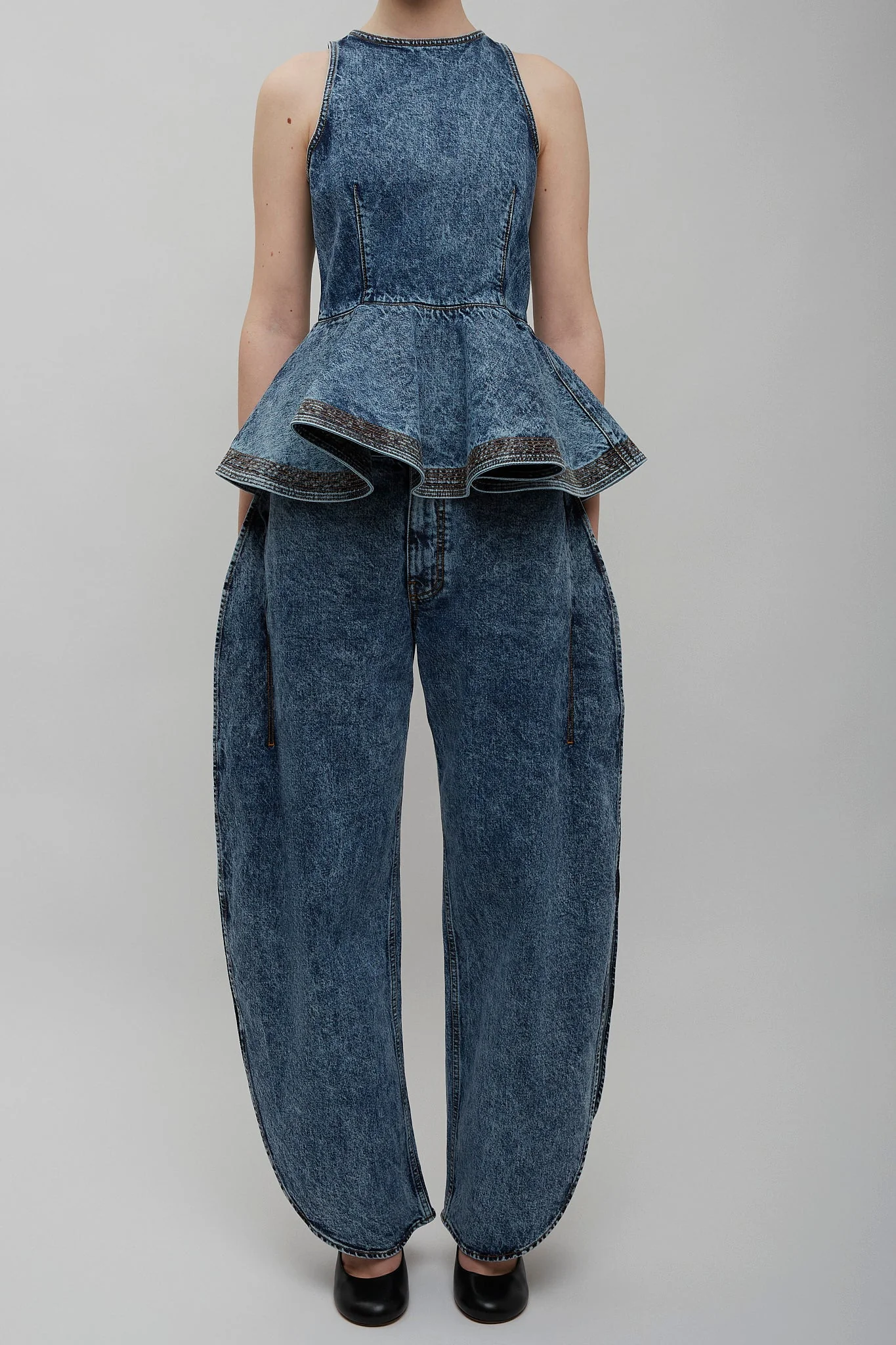 Blue petal denim pants - Image 2