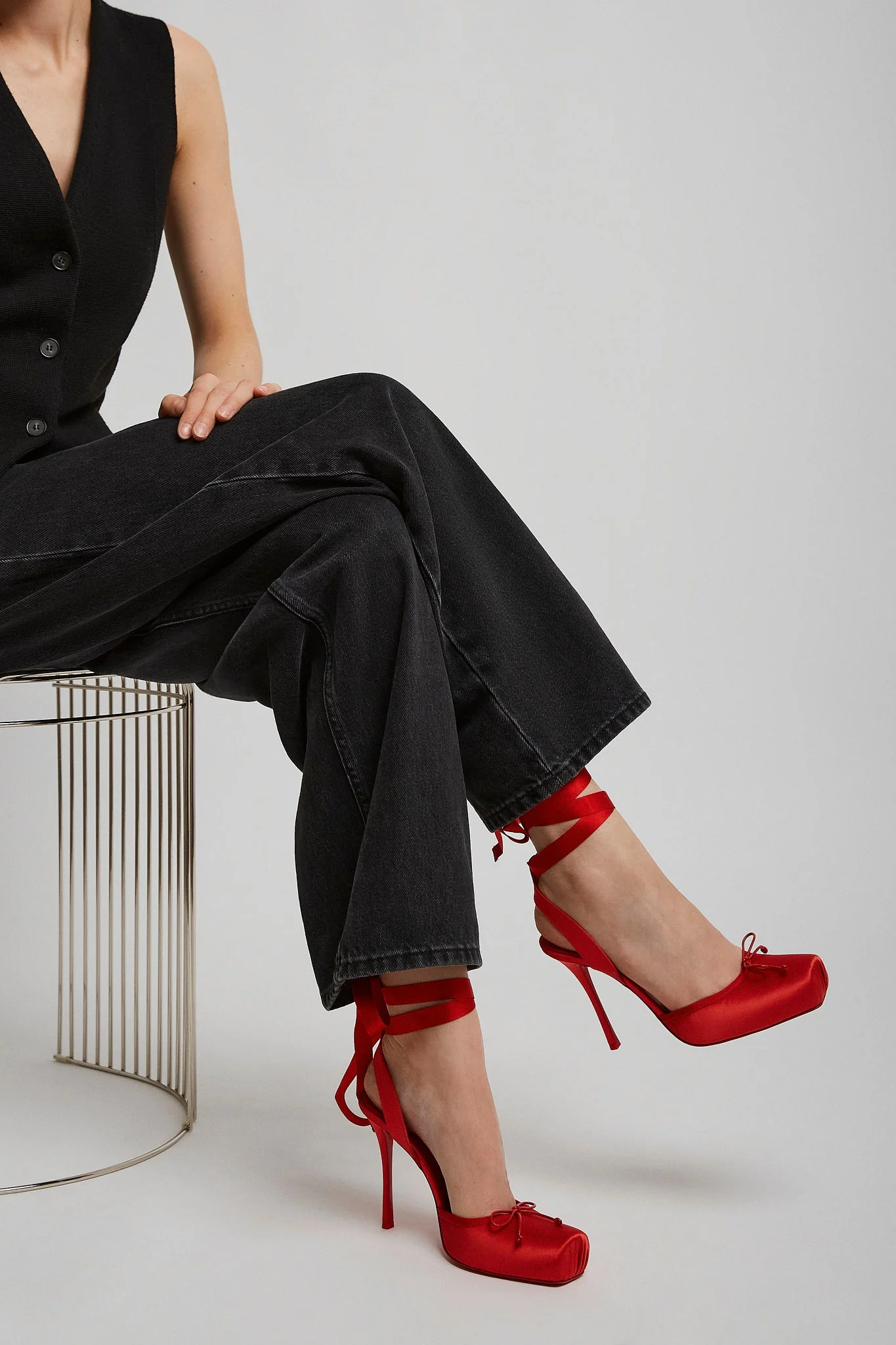 Cassia lace up 100 red satin pumps - Image 6