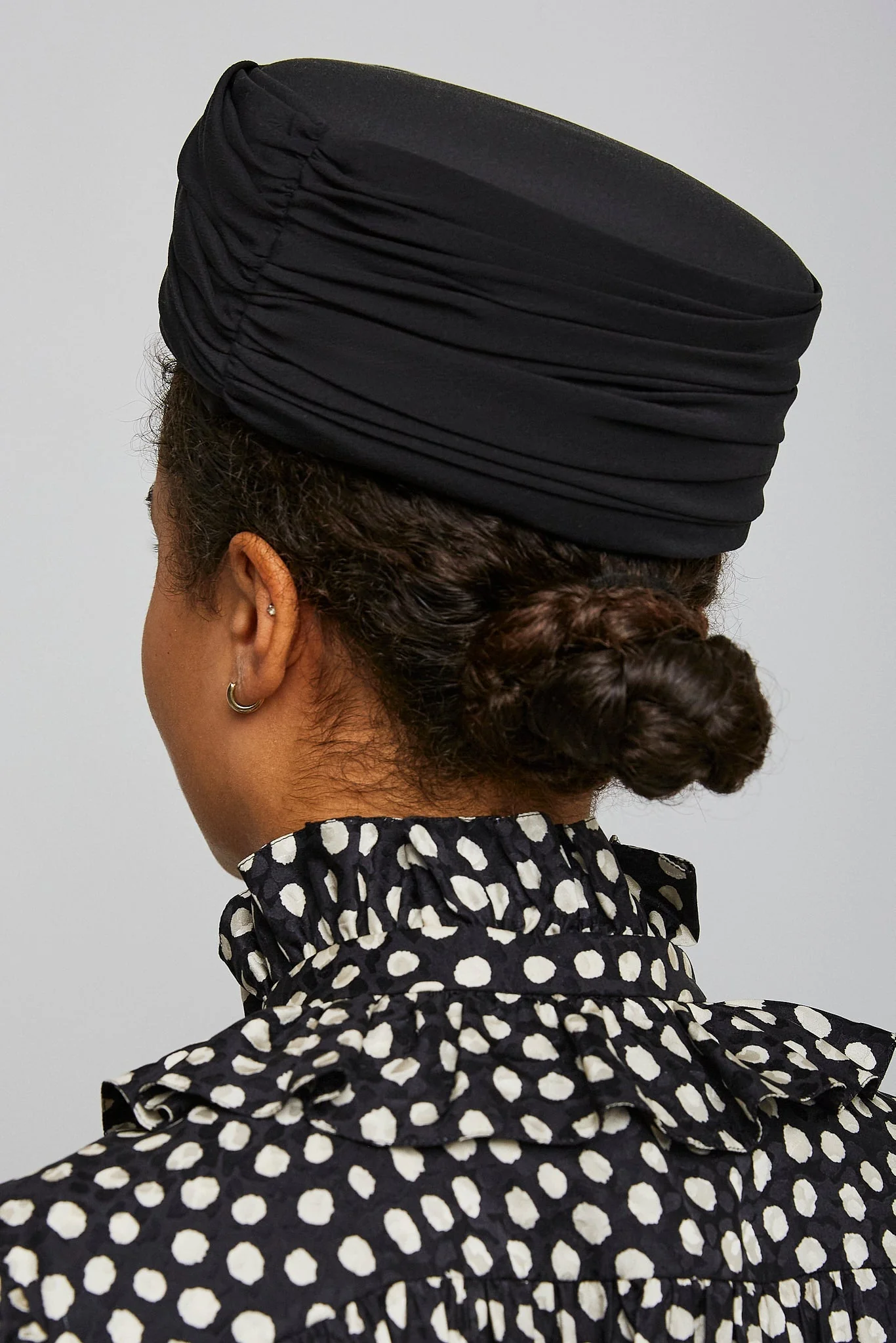 Chloe black toque - Image 5