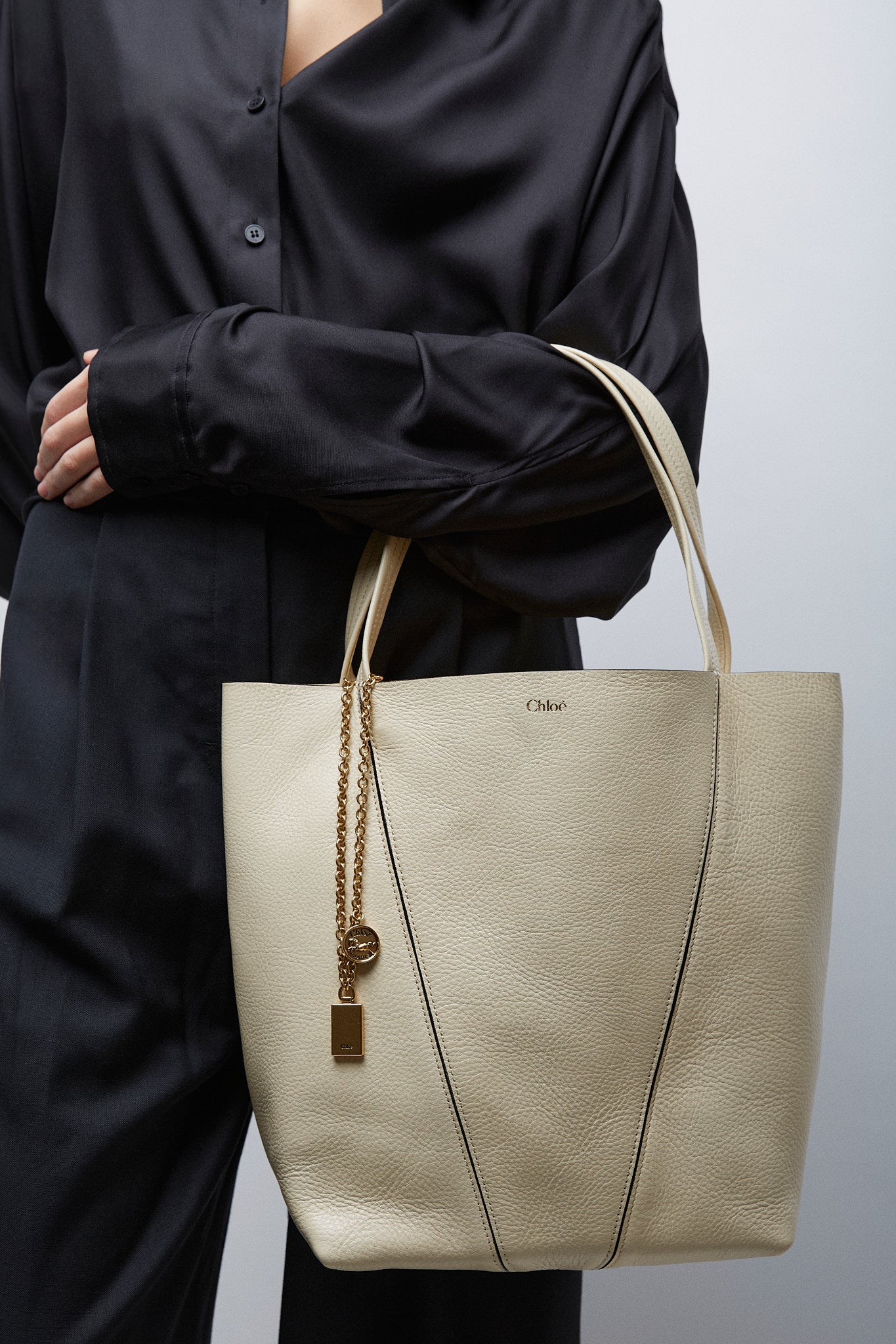 Chloe Spin small beige tote bag - Image 2