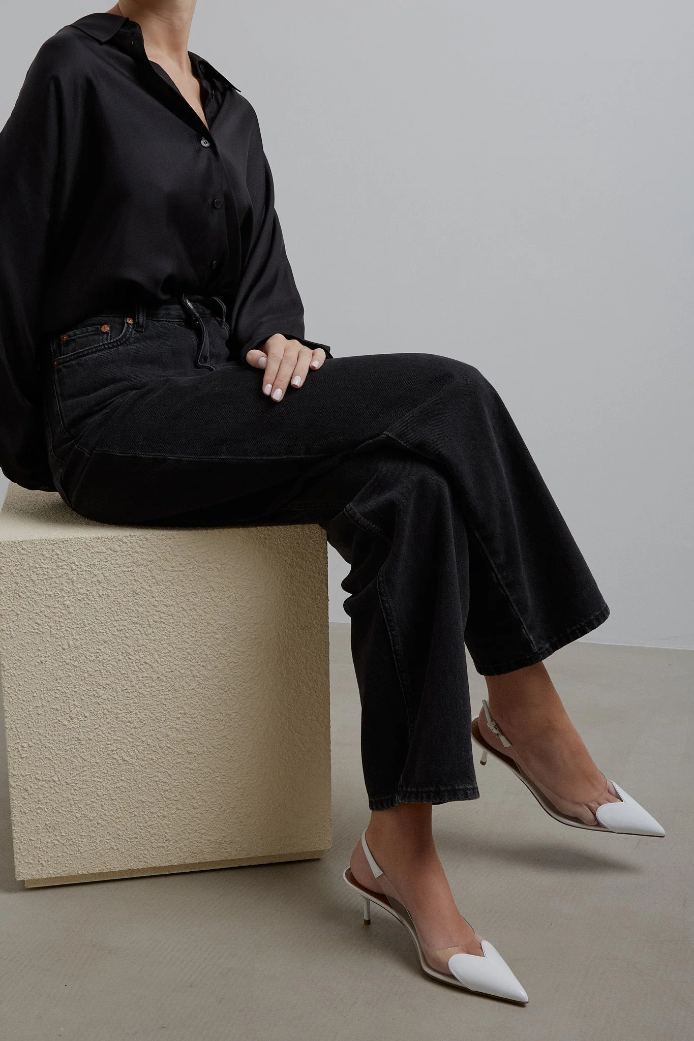 Coeur 55 white patent slingbacks - Image 2