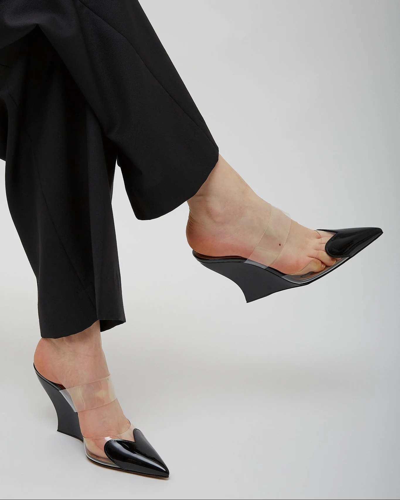 Coeur 90 black patent wedge mules - Image 2