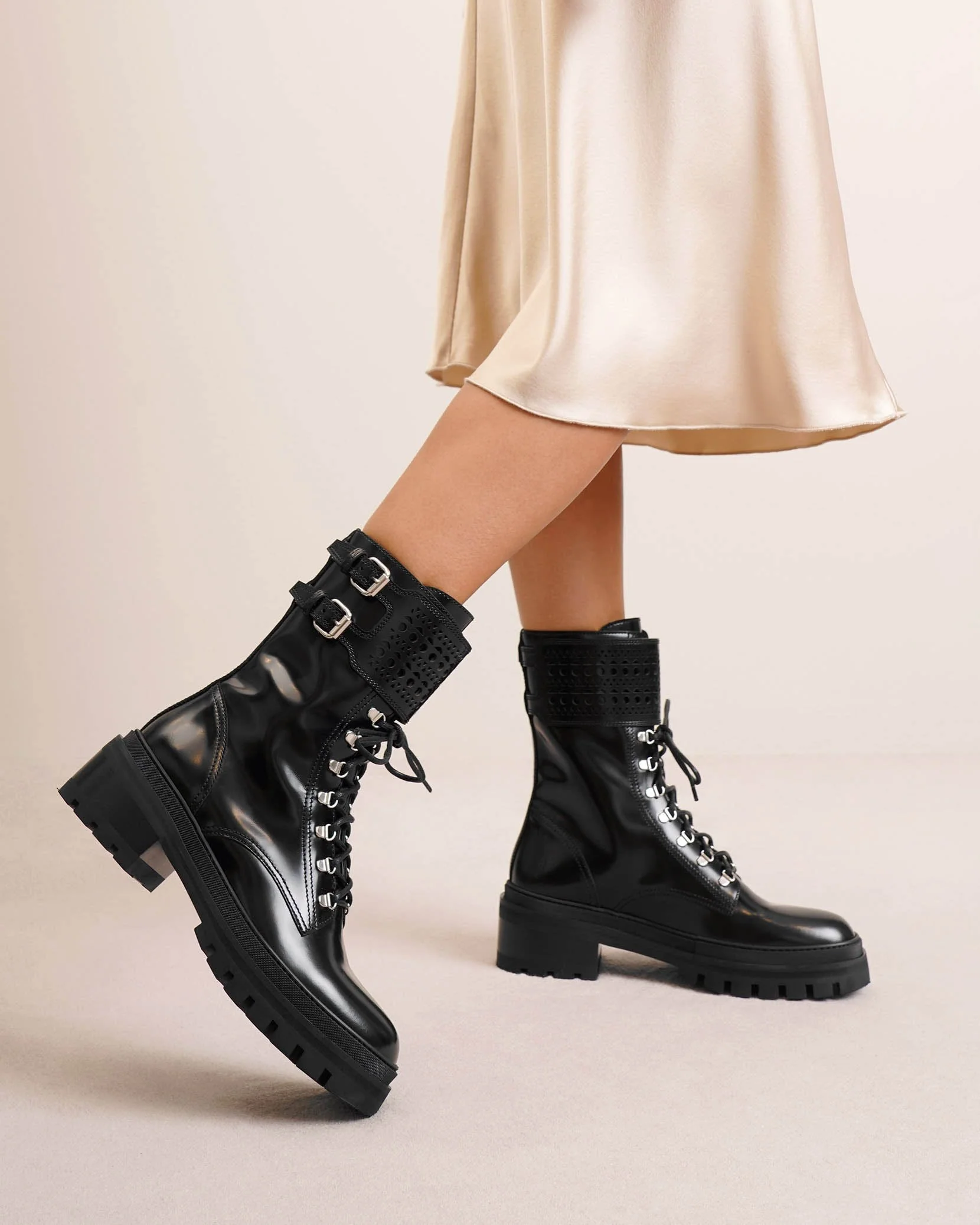 Combat boots - Image 2