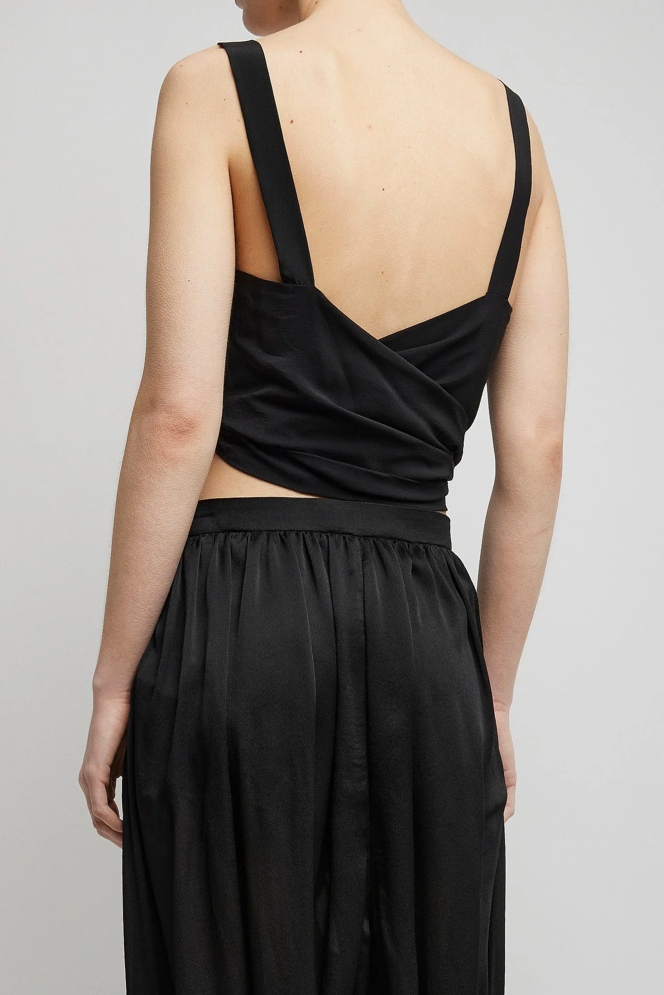 Cropped front-tie tank top - Image 3