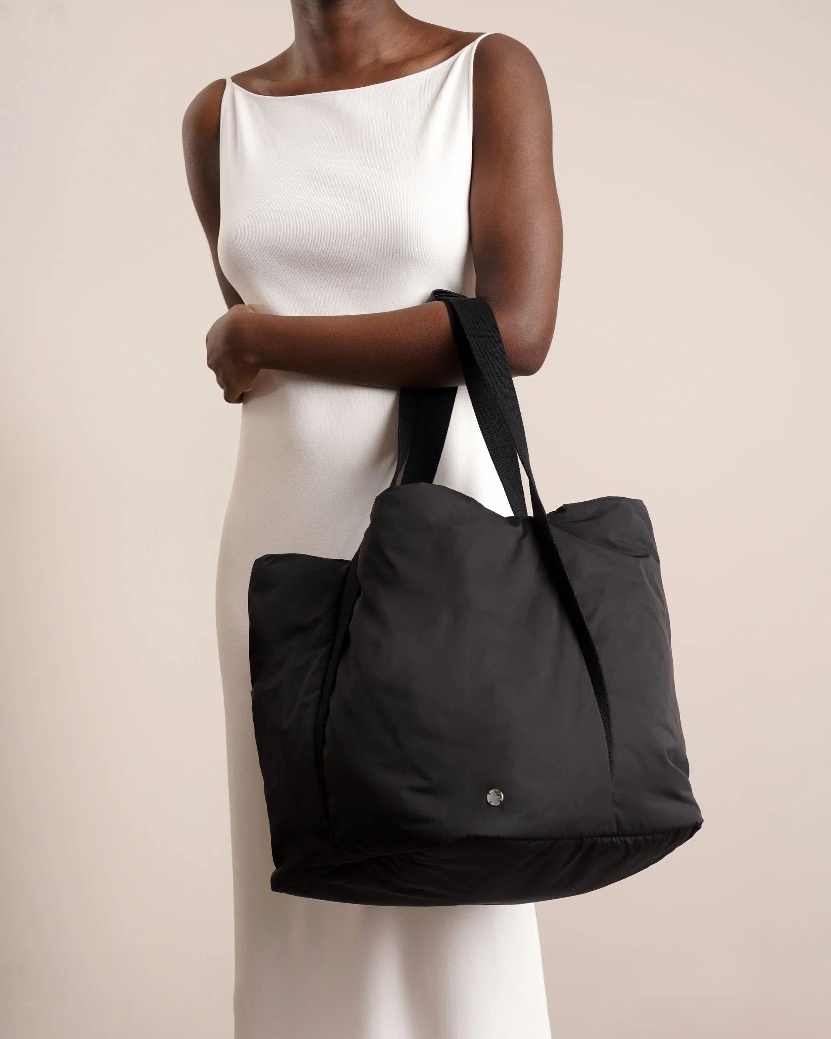 Drew black nylon duffel bag - Image 2