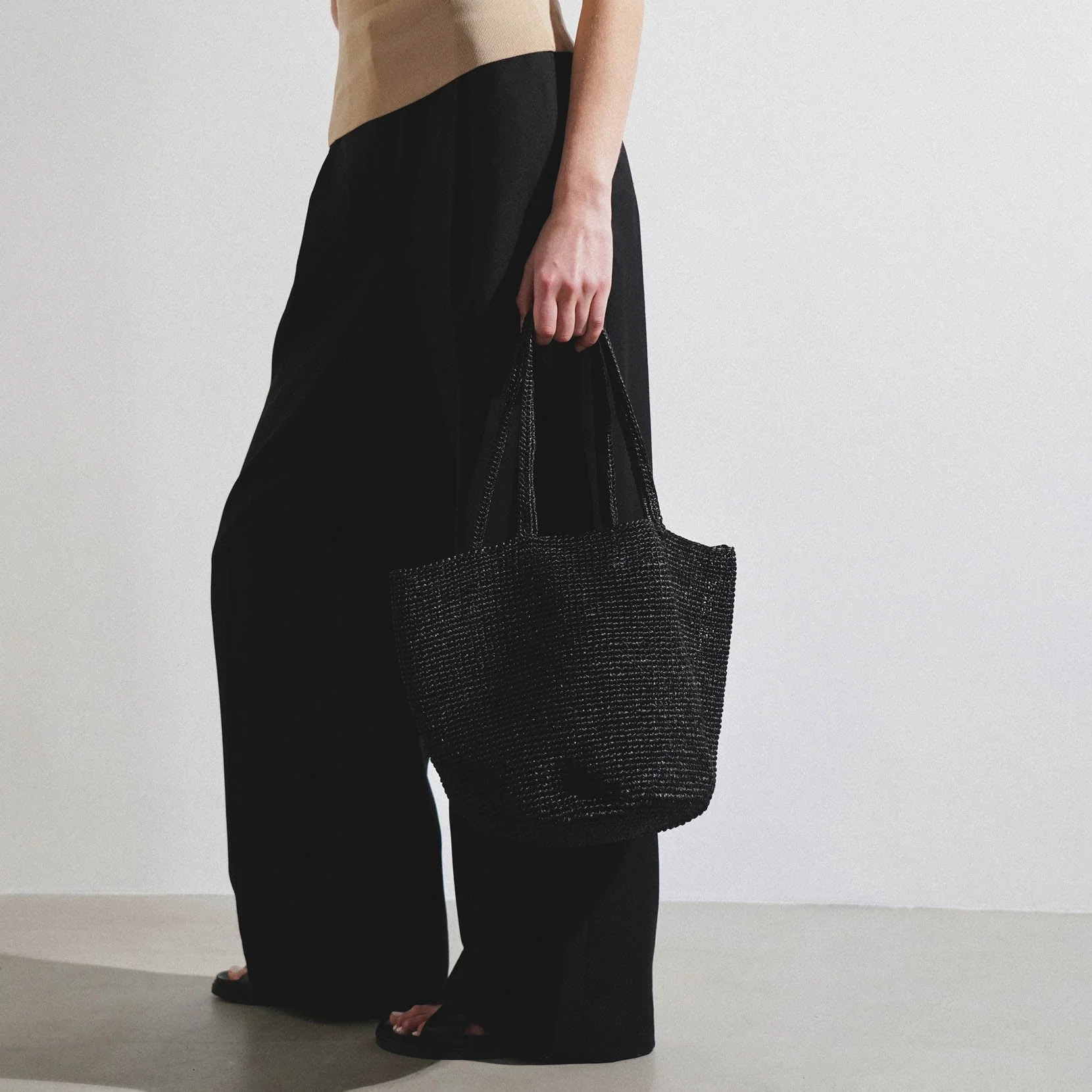 Elif black raffia bag - Image 7