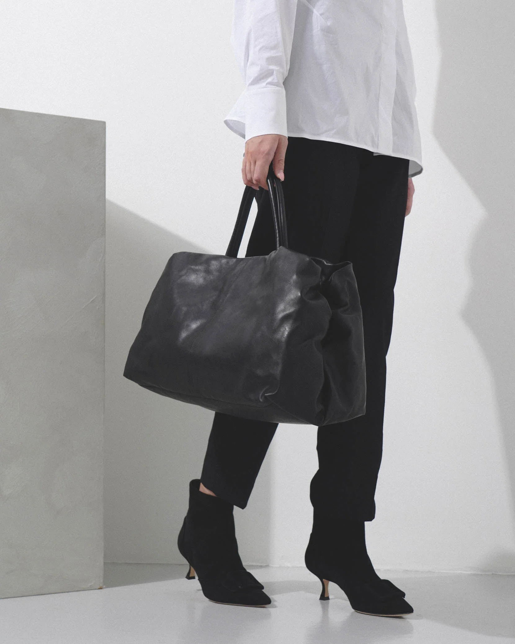 Elio black soft bag - Image 2