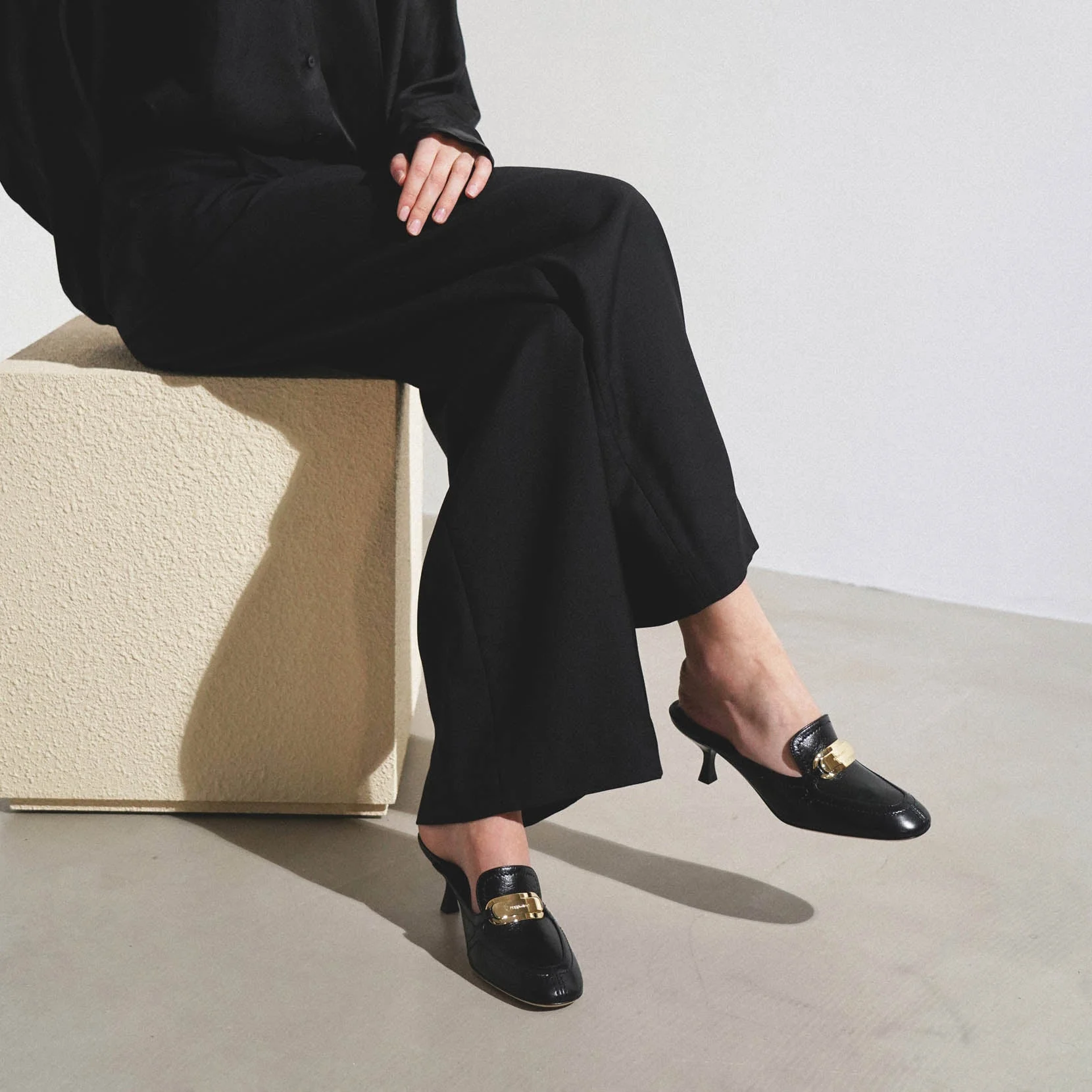 Elodye black leather mules - Image 6