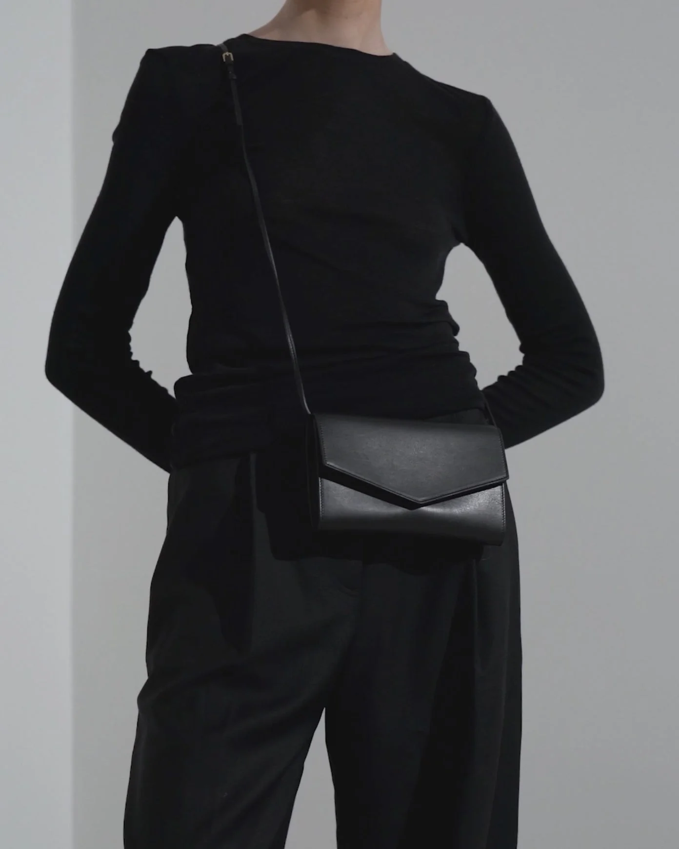 Envelope black leather - Image 7