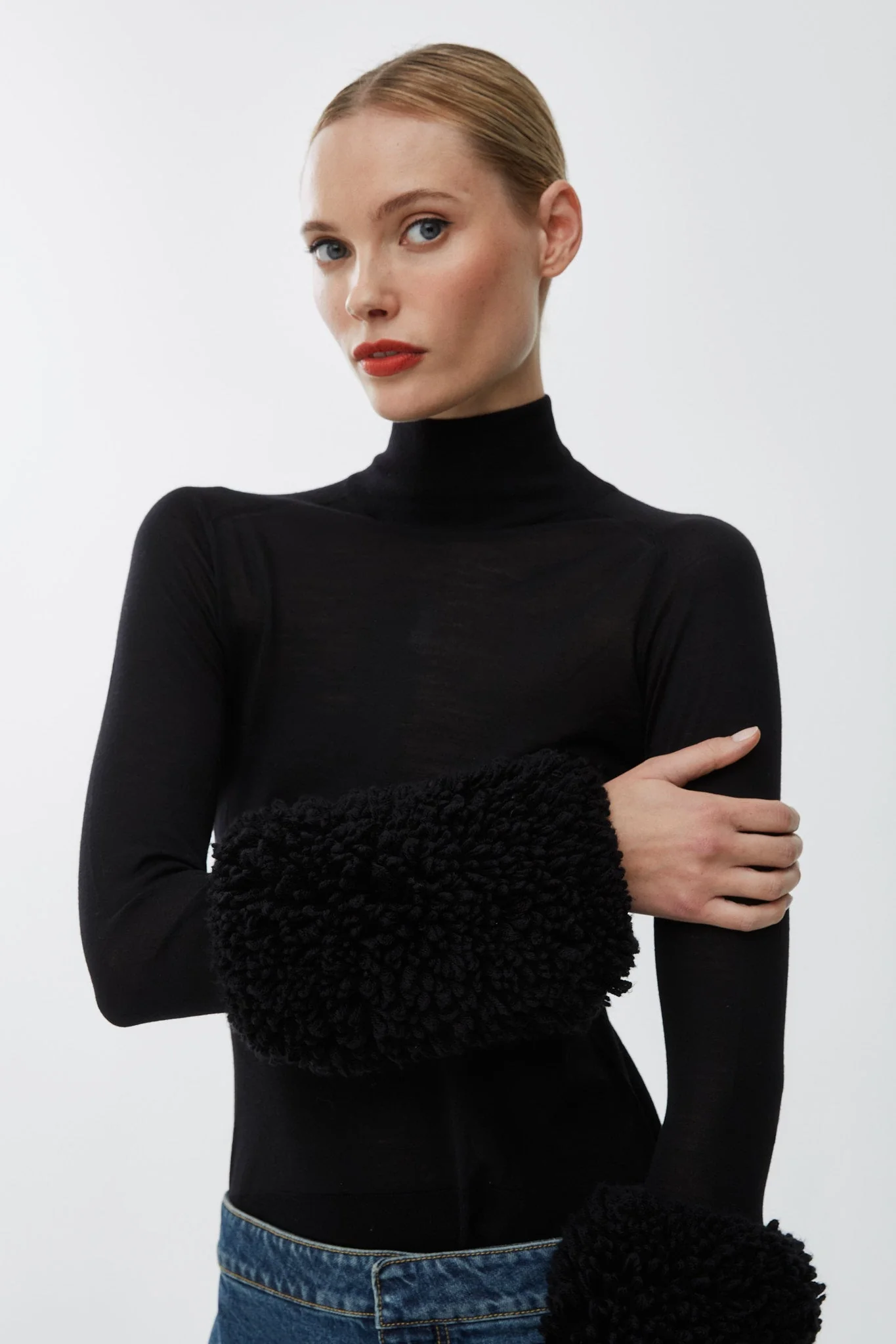 Faux fur sleeved knit top - Image 6