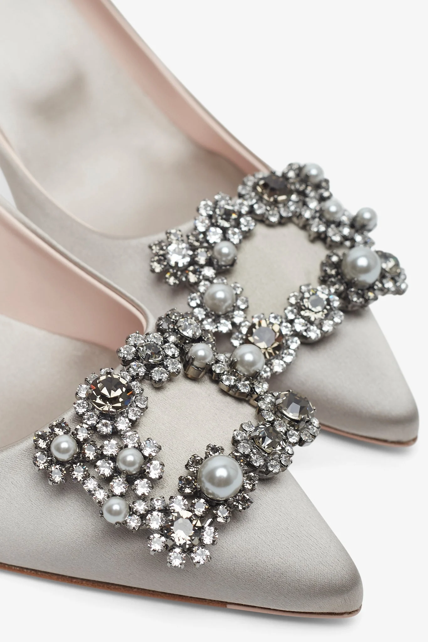 Flower 65 beige strass satin pumps - Image 4