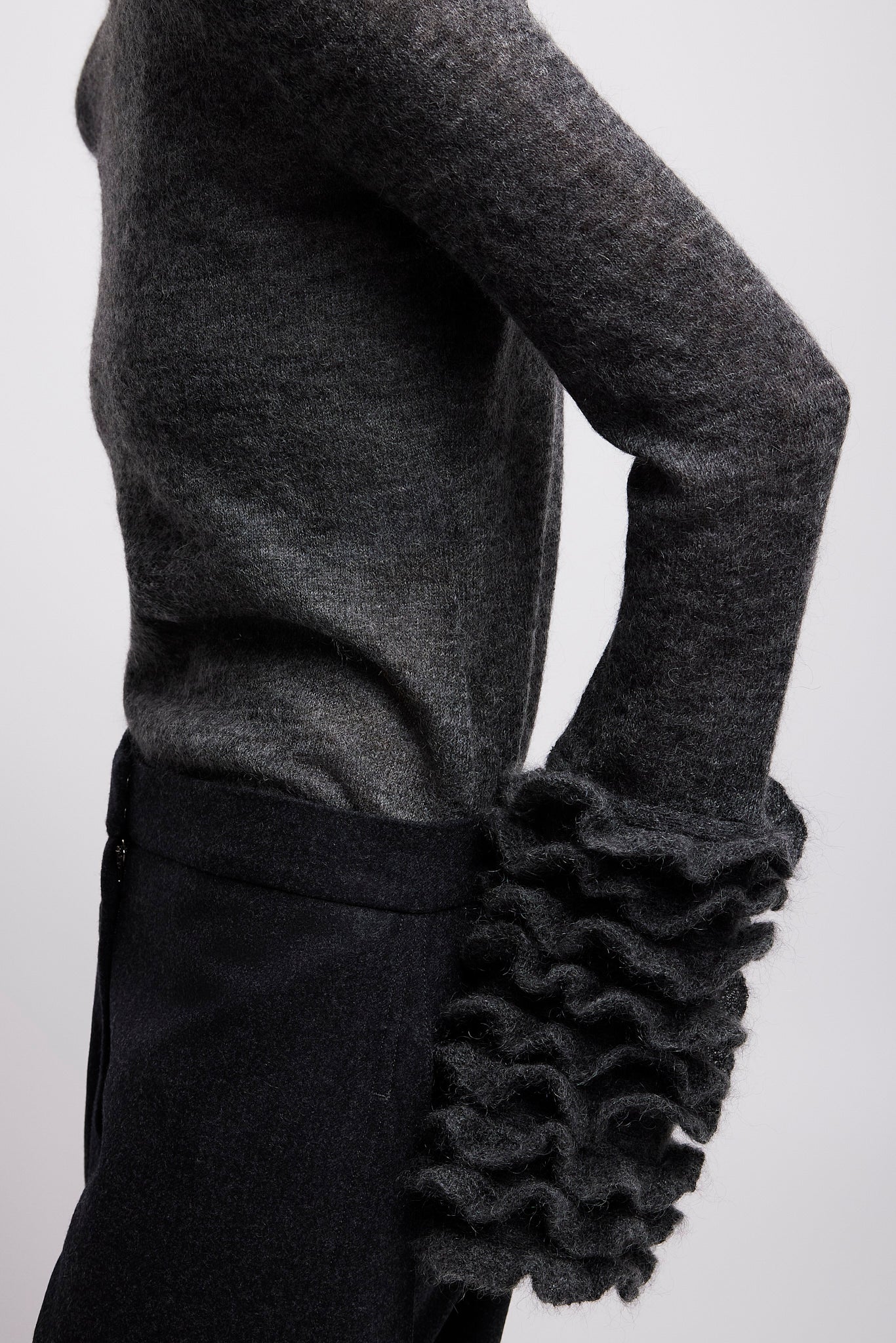 Frills sleeve mohair top - Image 5