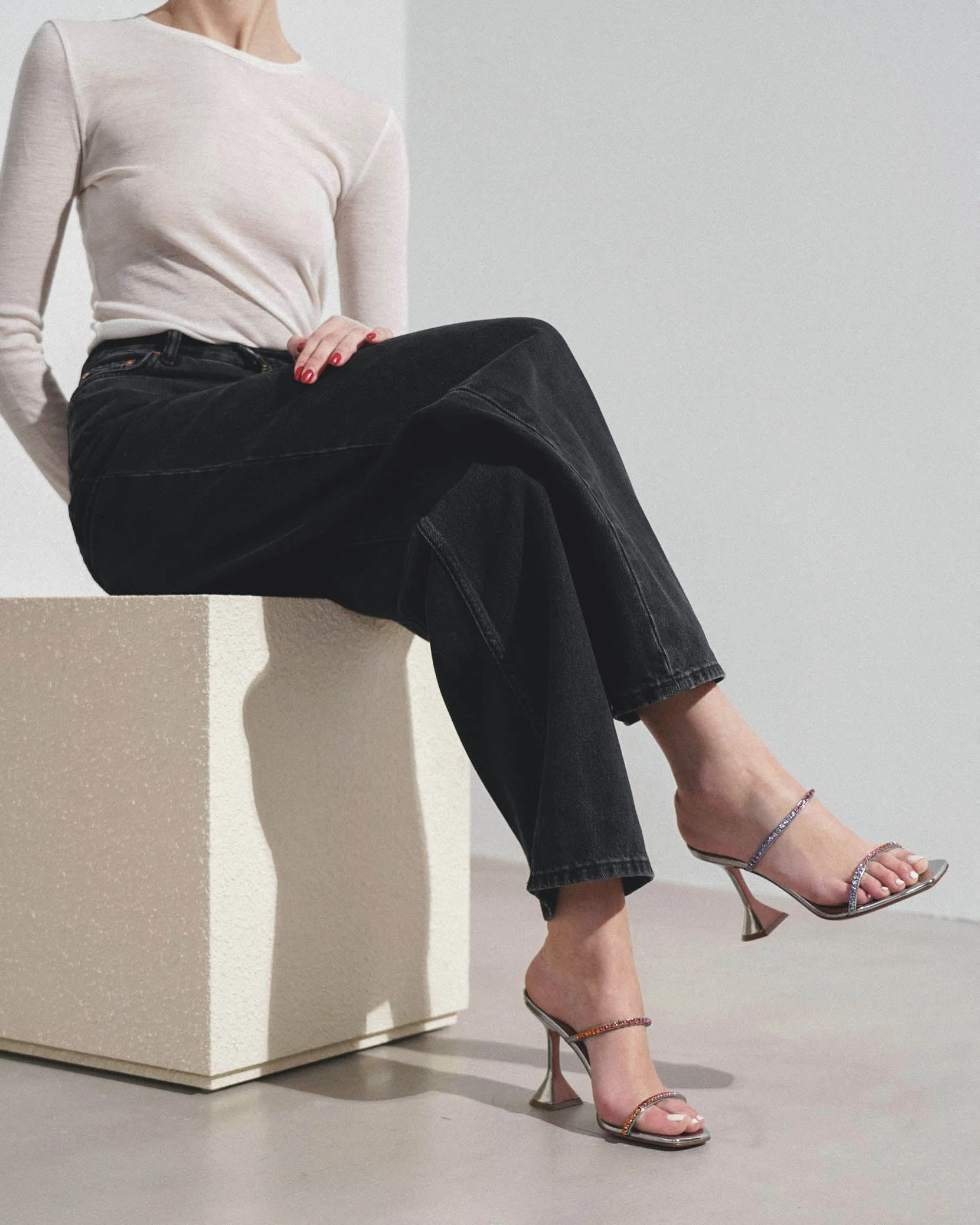 Gilda 95 grey metallic patent sandals - Image 2