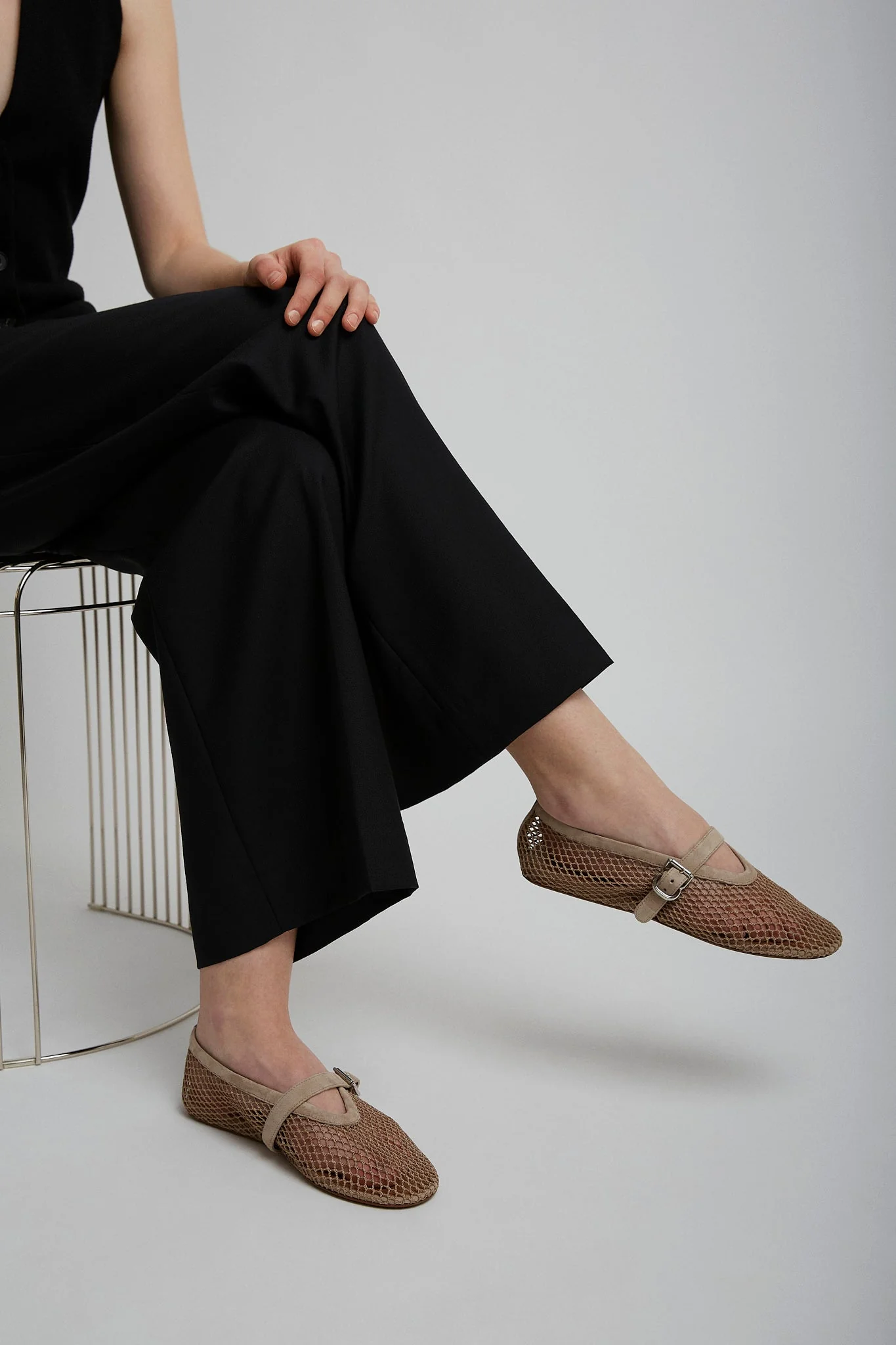 Greige mesh ballet flats - Image 2