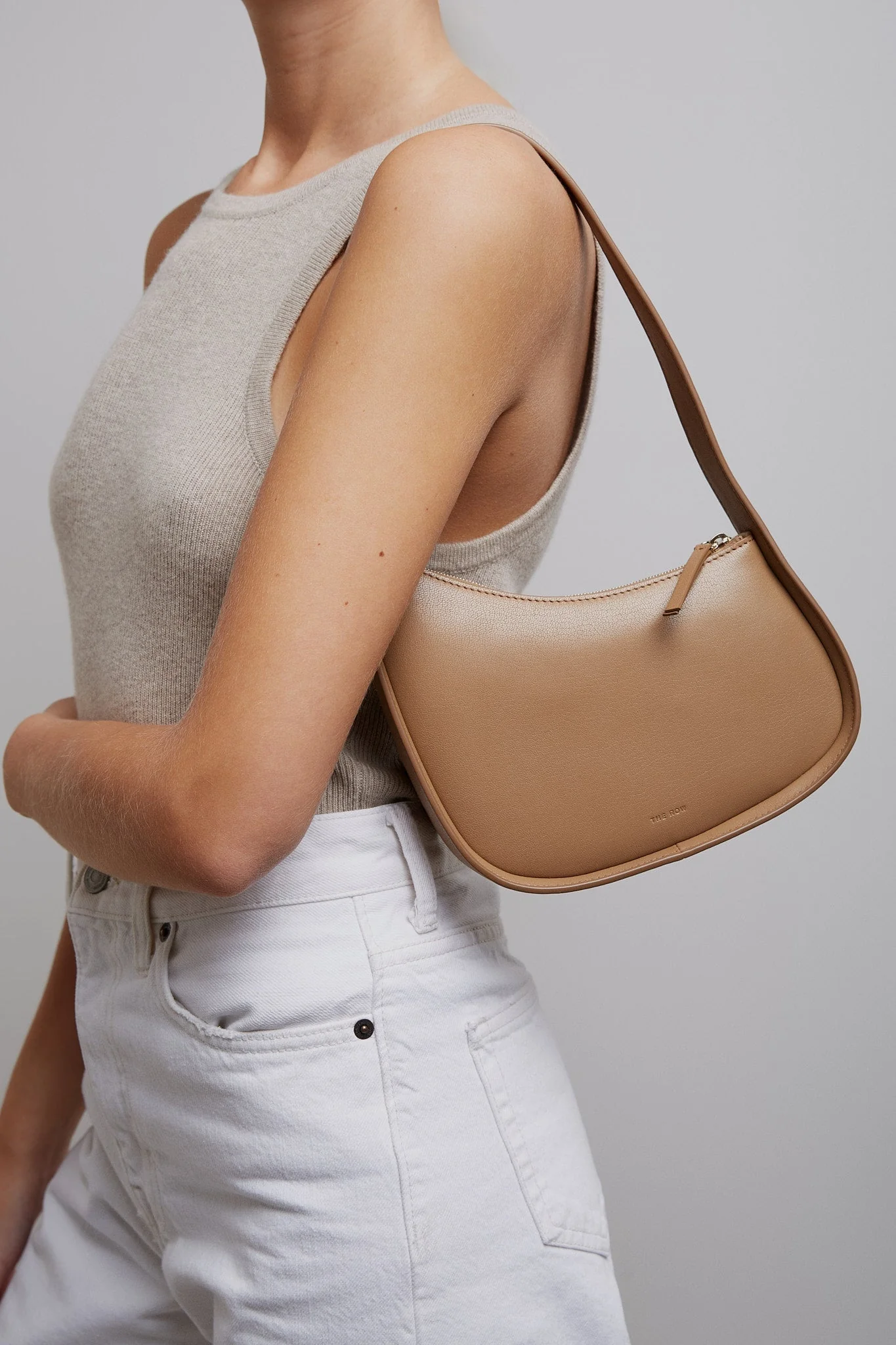 Half Moon beige leather bag - Image 2