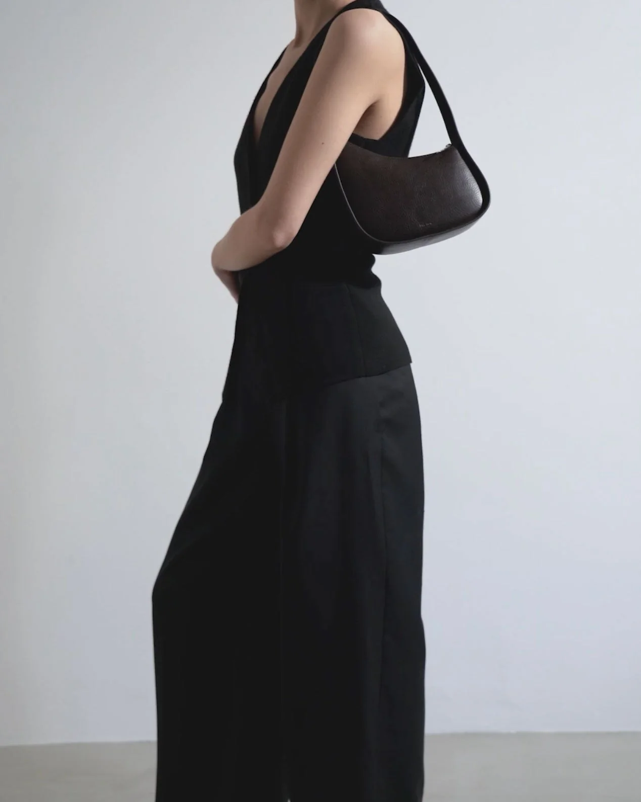 Half moon brown leather bag - Image 7