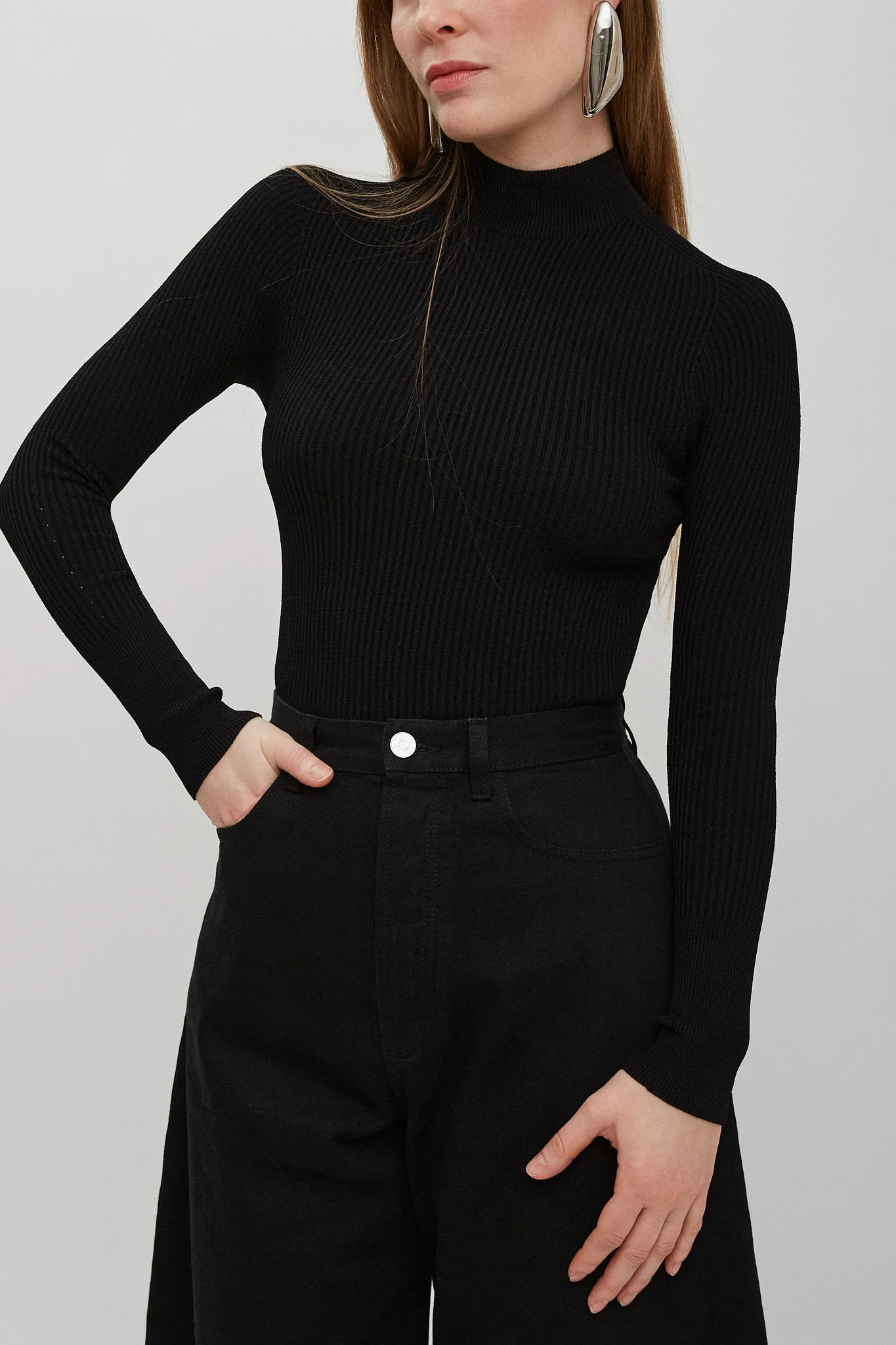 High neck black body - Image 6
