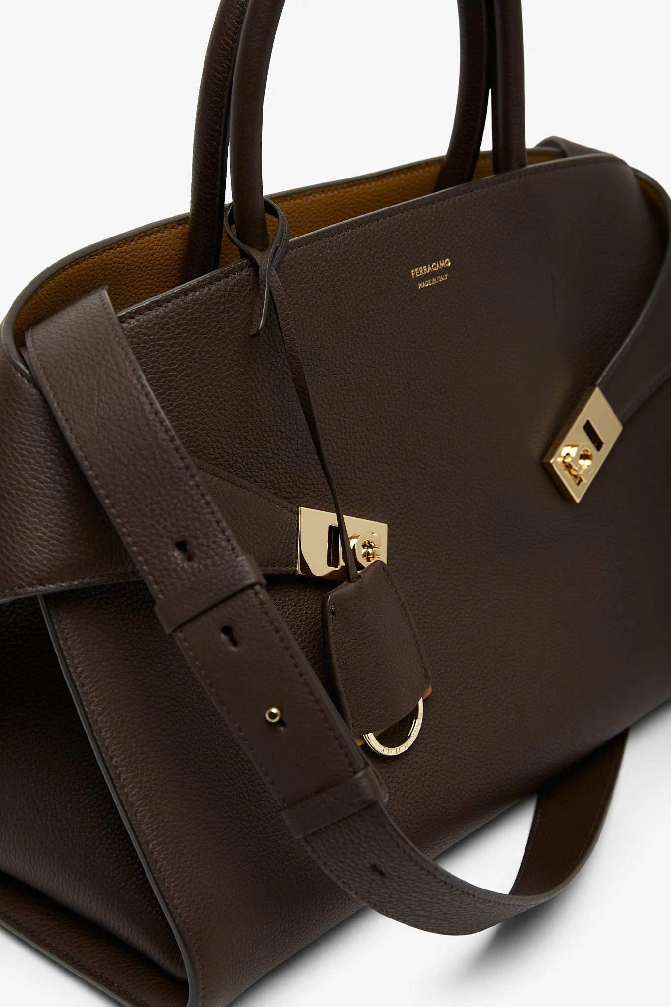 Hug medium dark brown bag - Image 4
