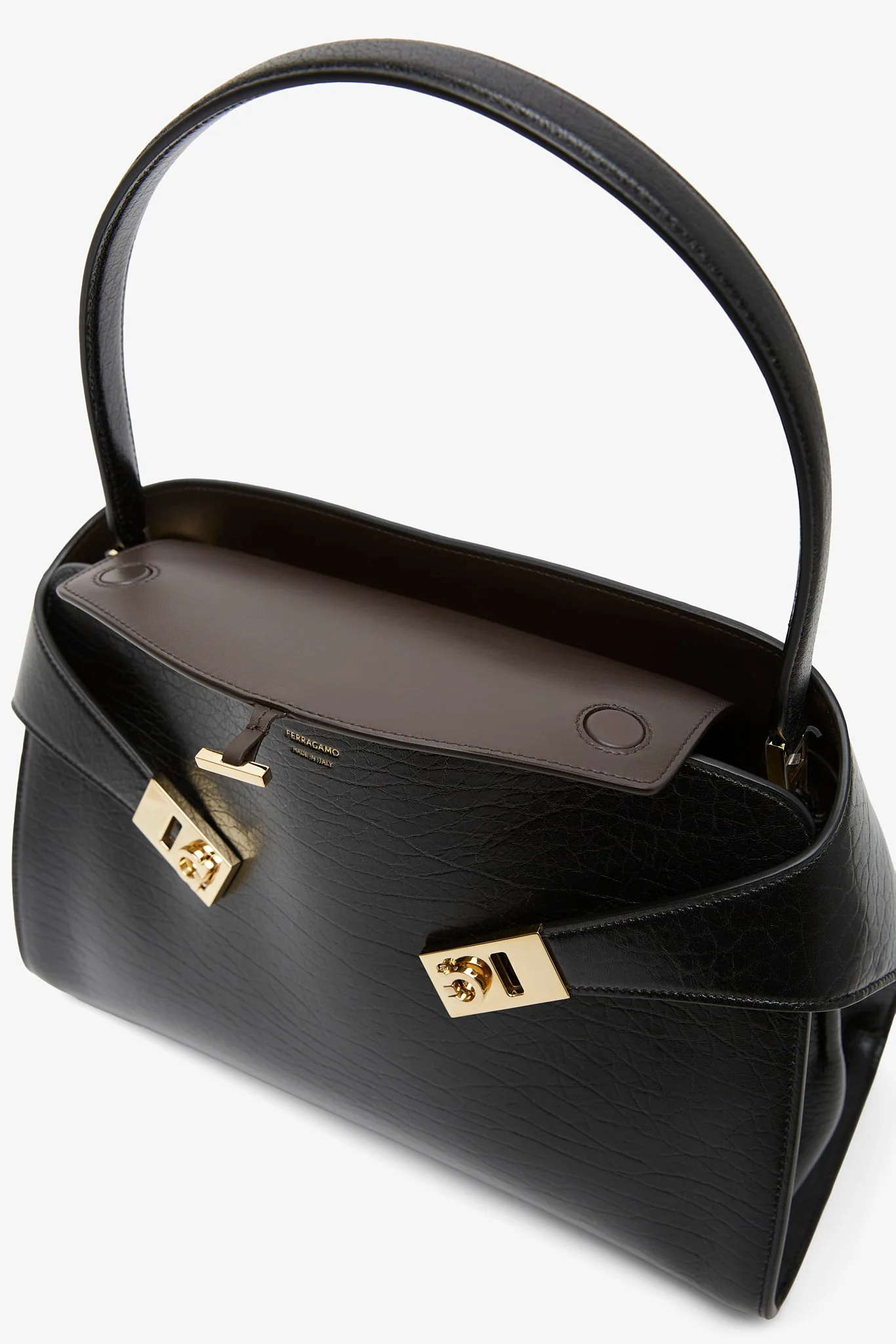 Hug Soft M black shoulder bag - Image 4
