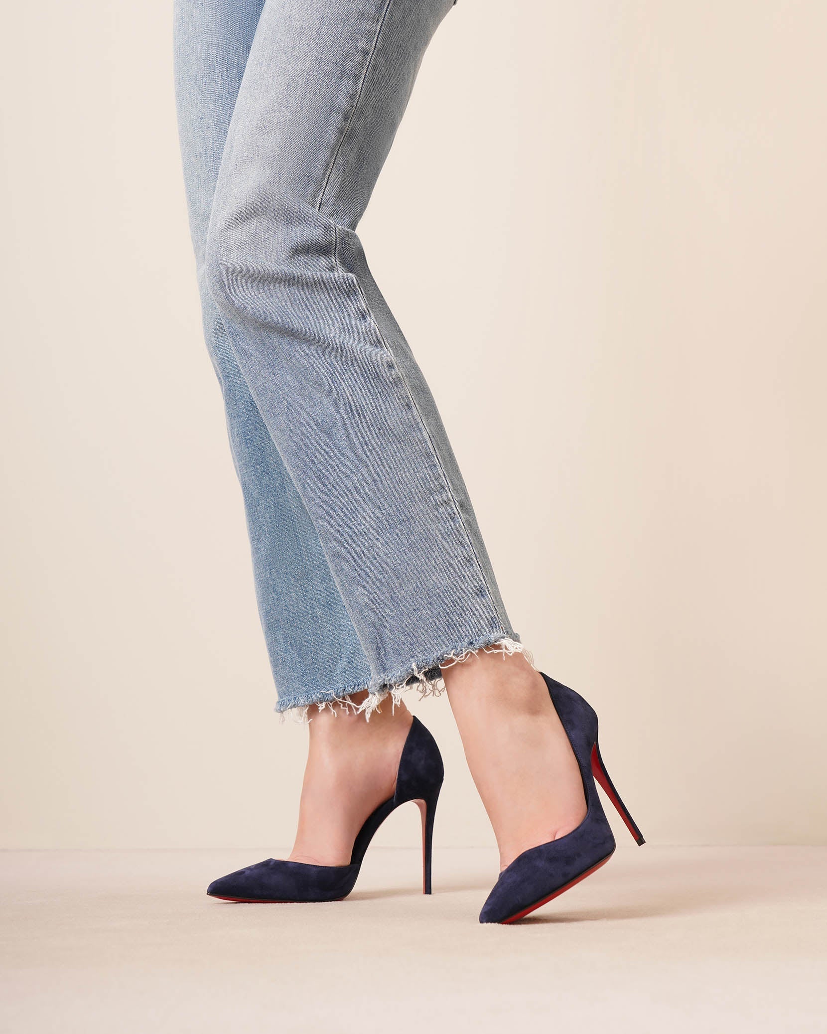 Iriza 100 navy suede pumps - Image 2