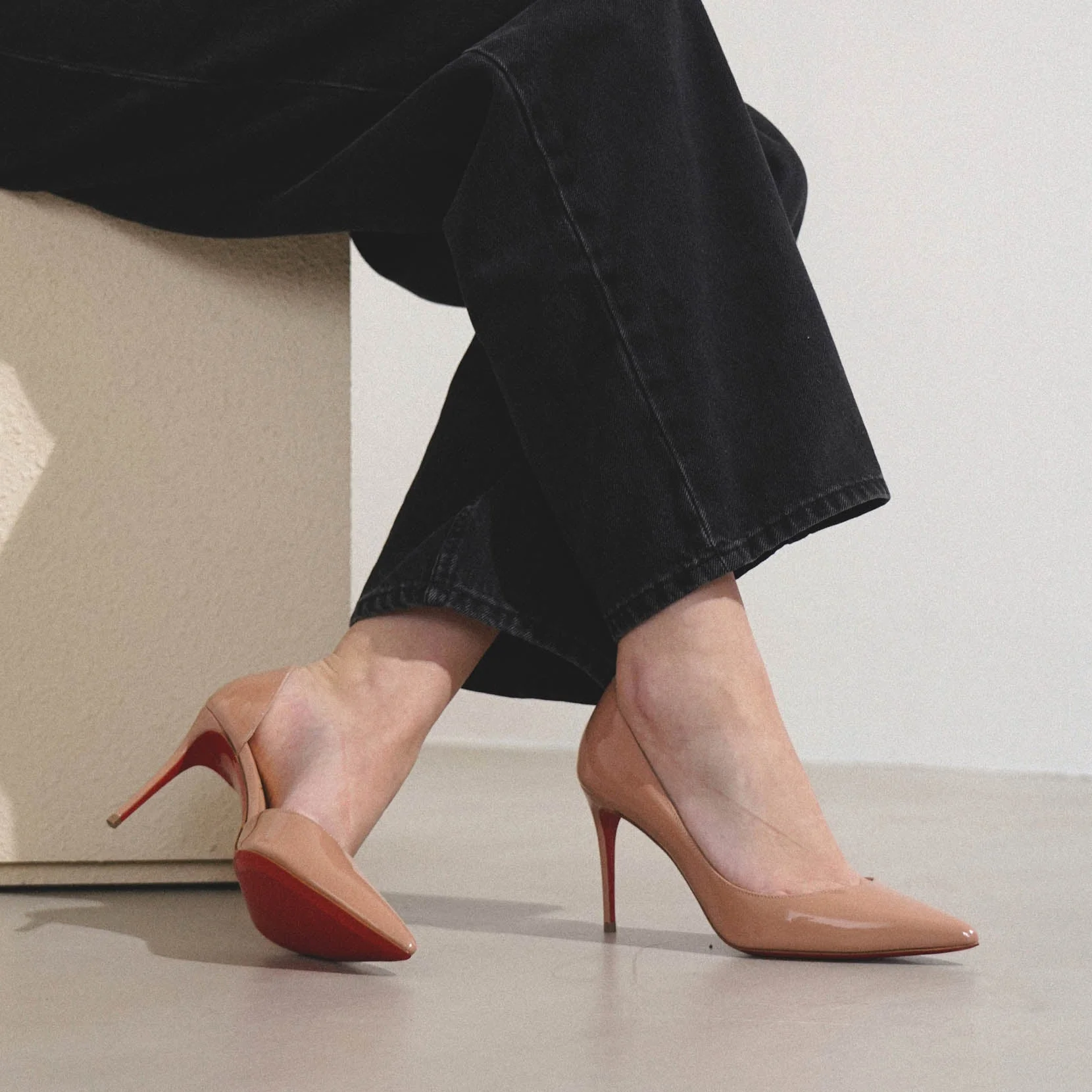 Iriza 85 beige patent pumps - Image 6