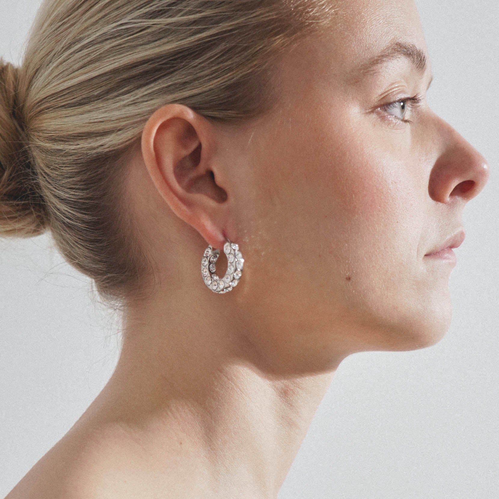 Jah hoop small white and silver crystal earrings - Image 5