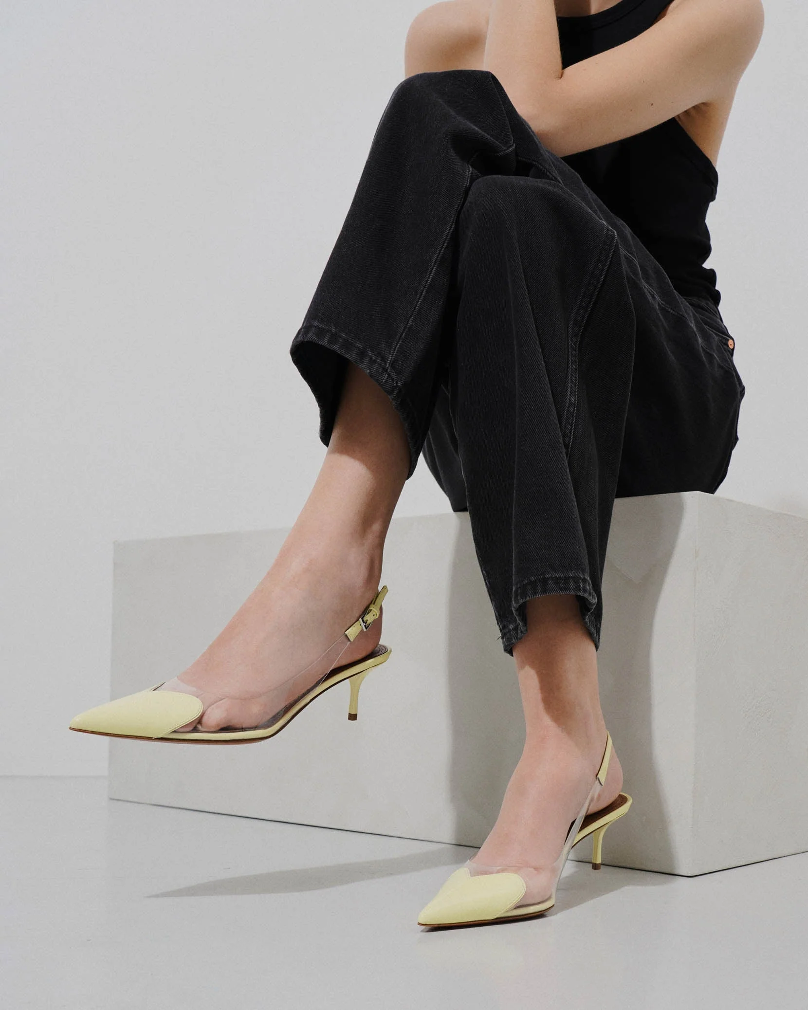 Coeur 55 yellow patent slingback pumps - Image 2