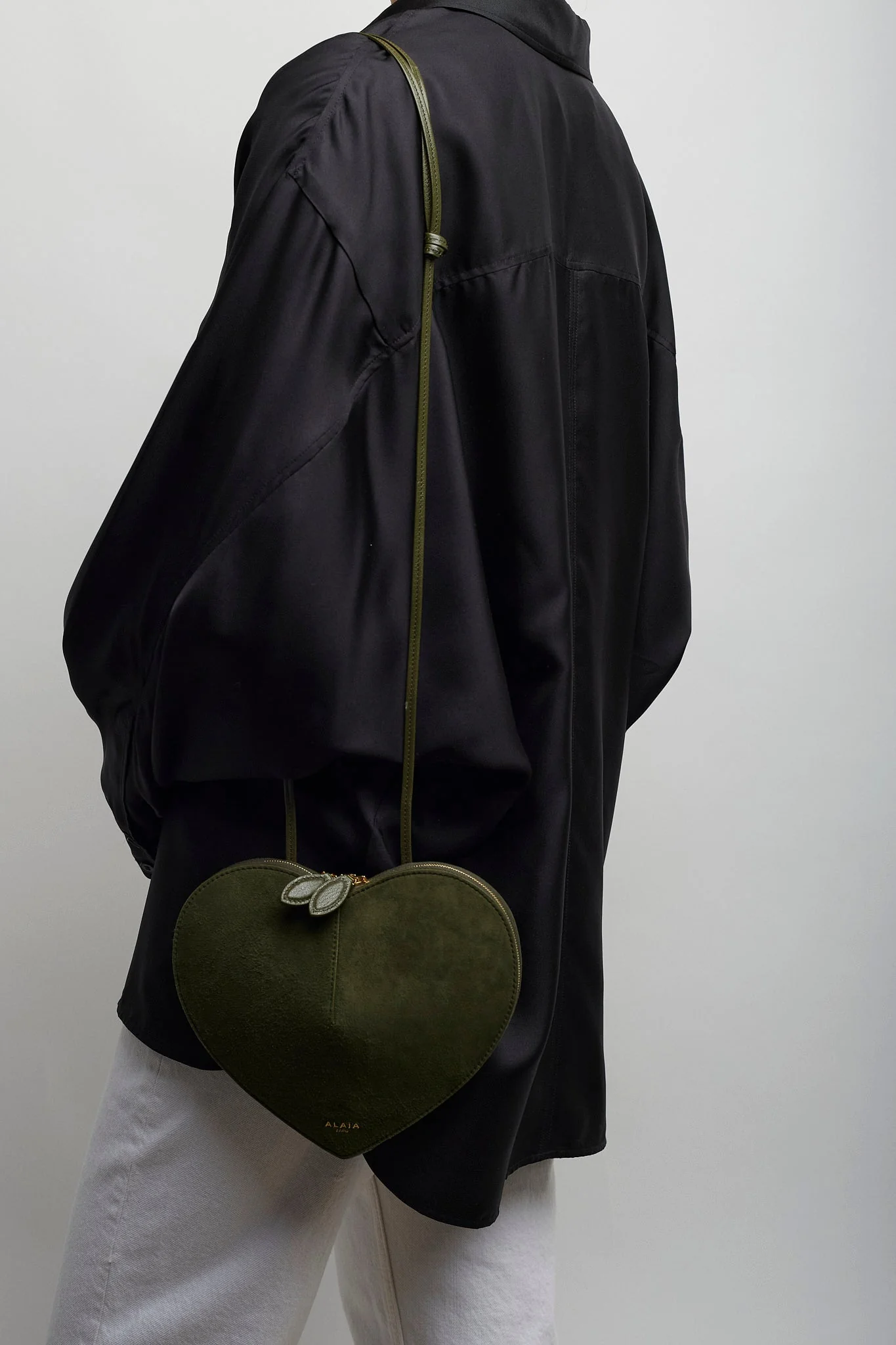 Le Coeur dark green crossbody bag - Image 2