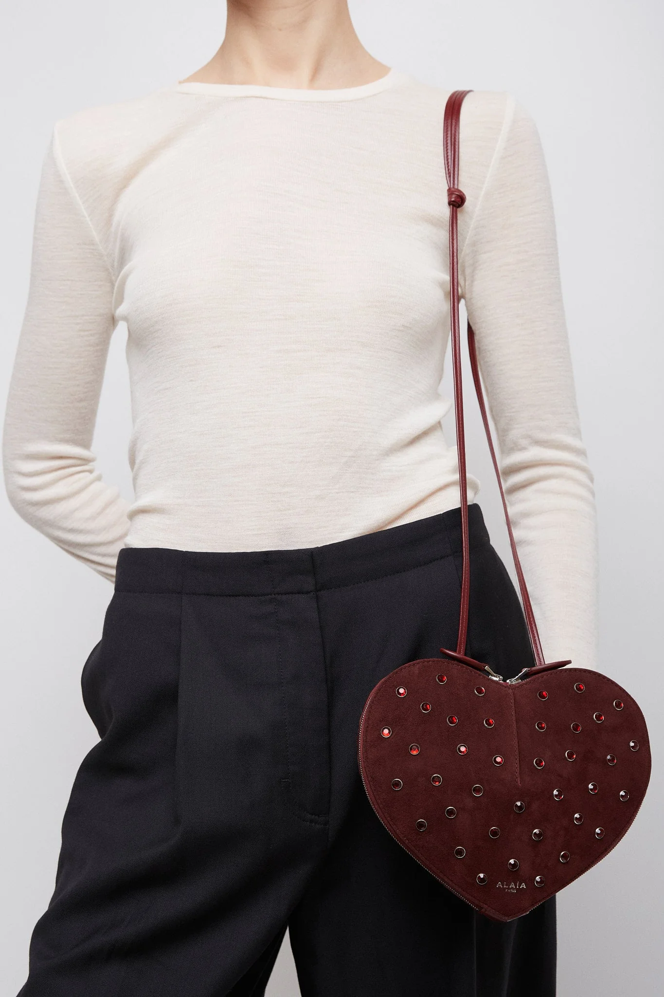 Le Coeur dark red embellished crossbody bag - Image 6