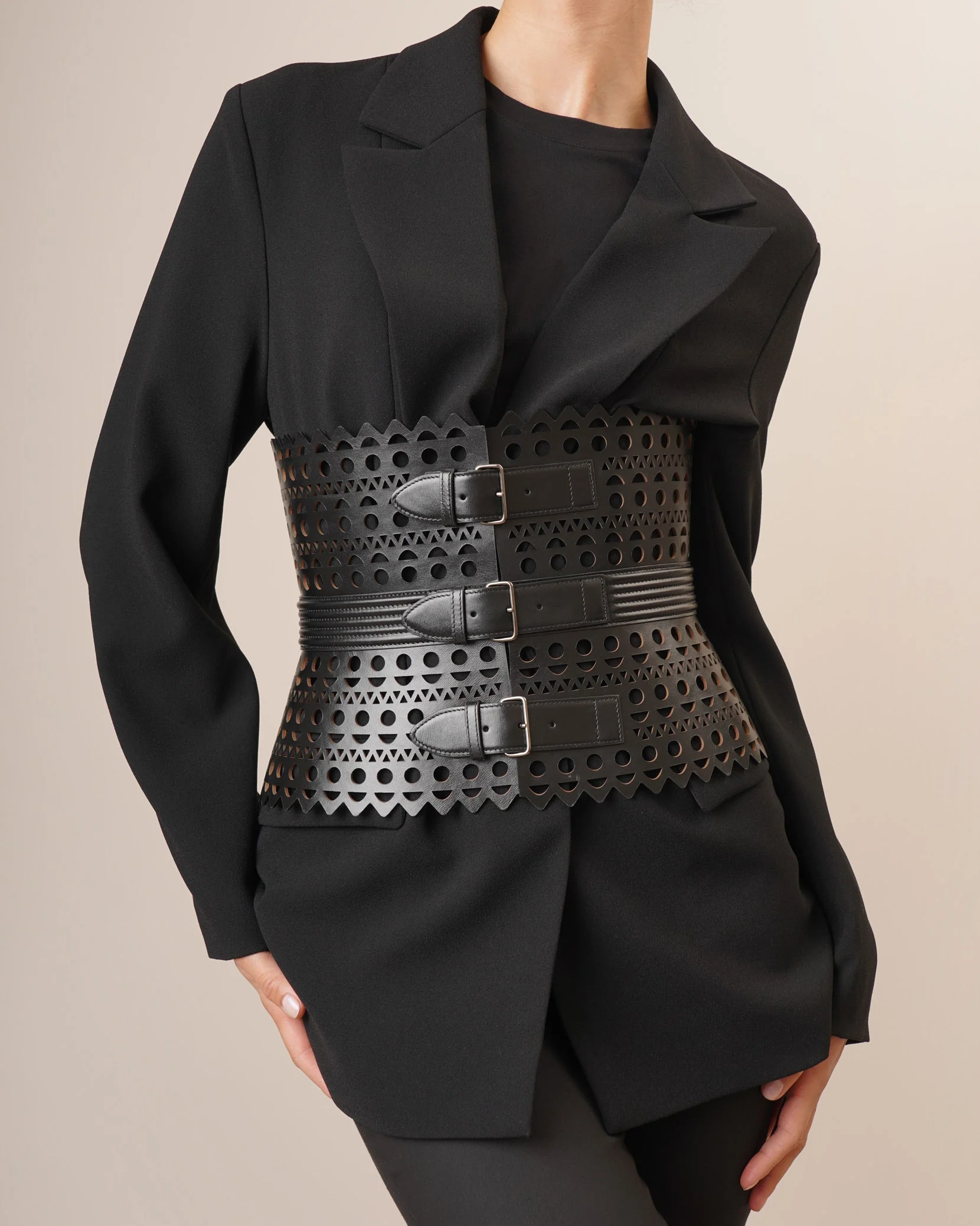 Le Corset black leather belt - Image 2