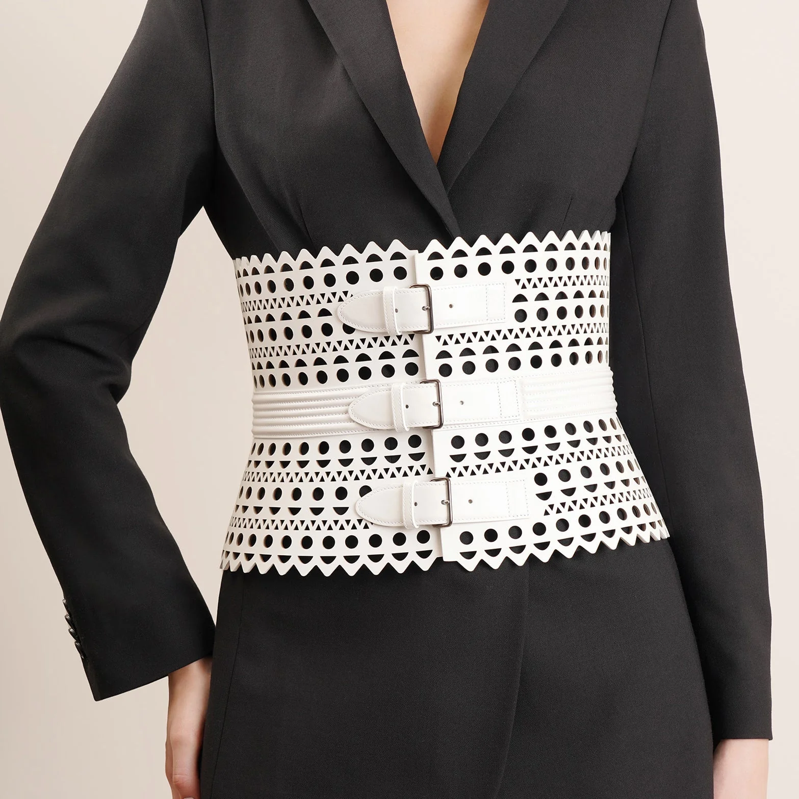 Le Corset white leather belt - Image 4