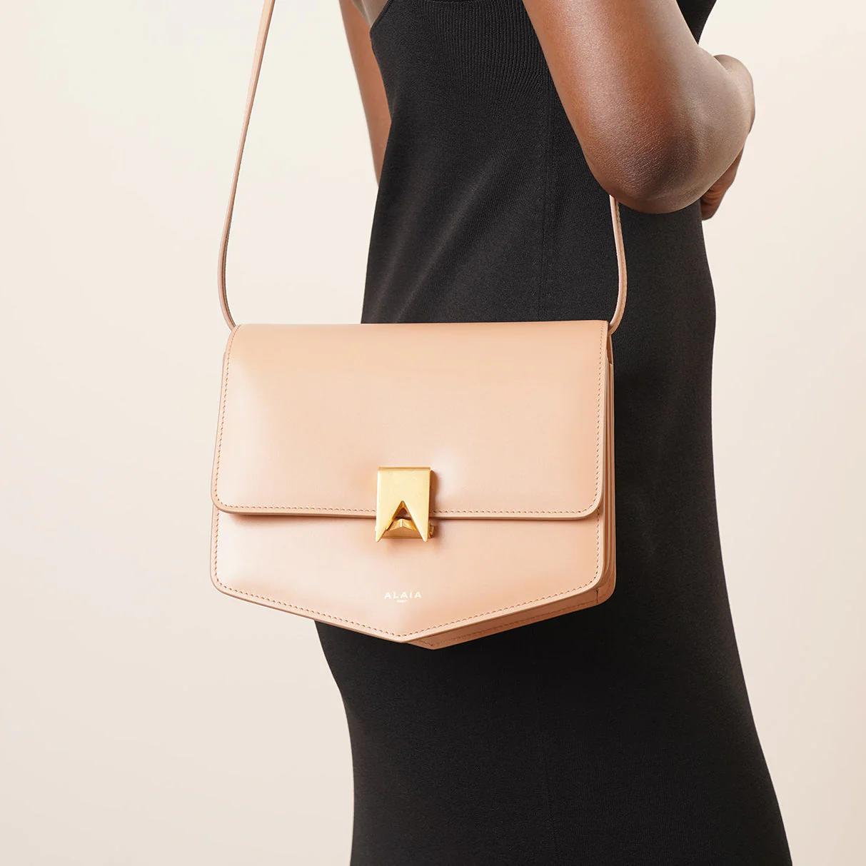 Le Papa beige box calf leather bag - Image 7