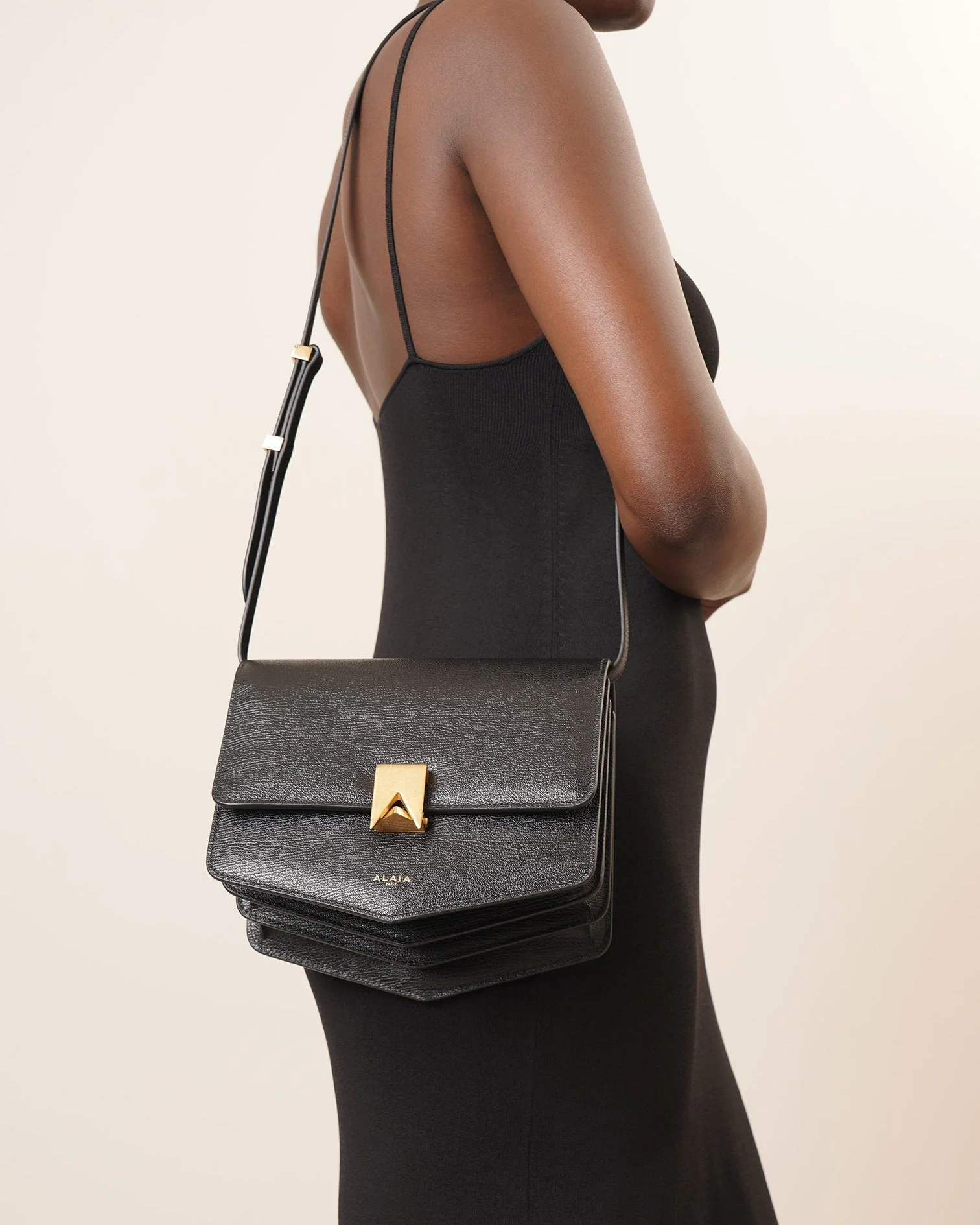 Le Papa black grained leather bag - Image 2