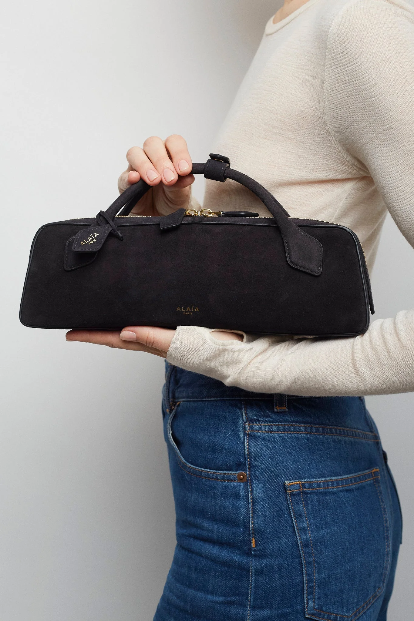 Le Teckel black suede clutch - Image 2
