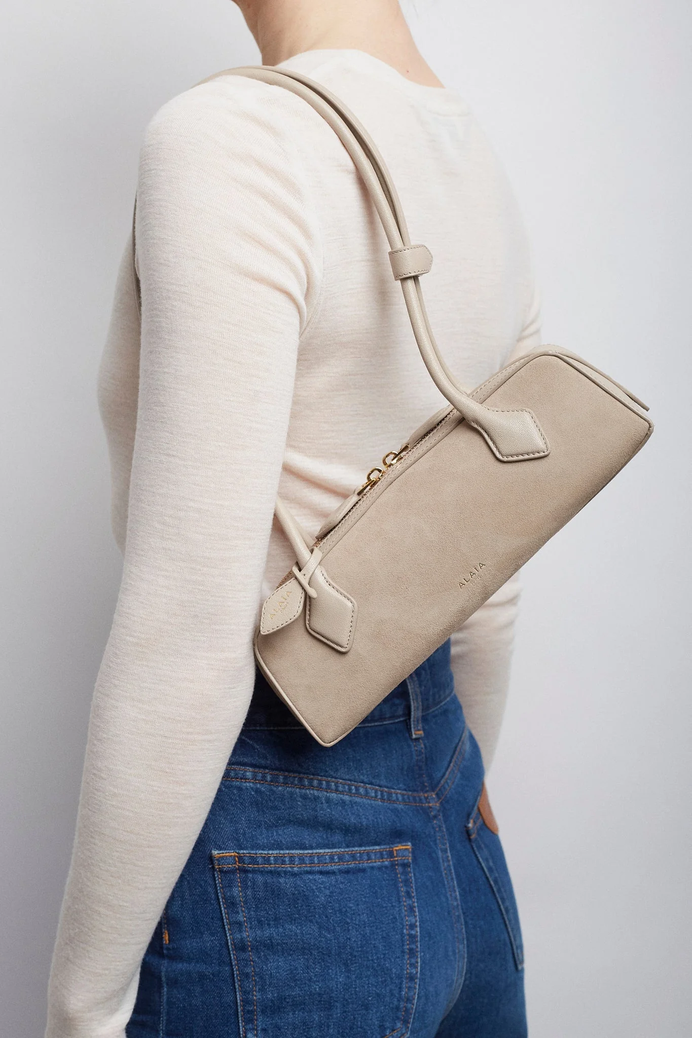 Le Teckel small greige bag - Image 5