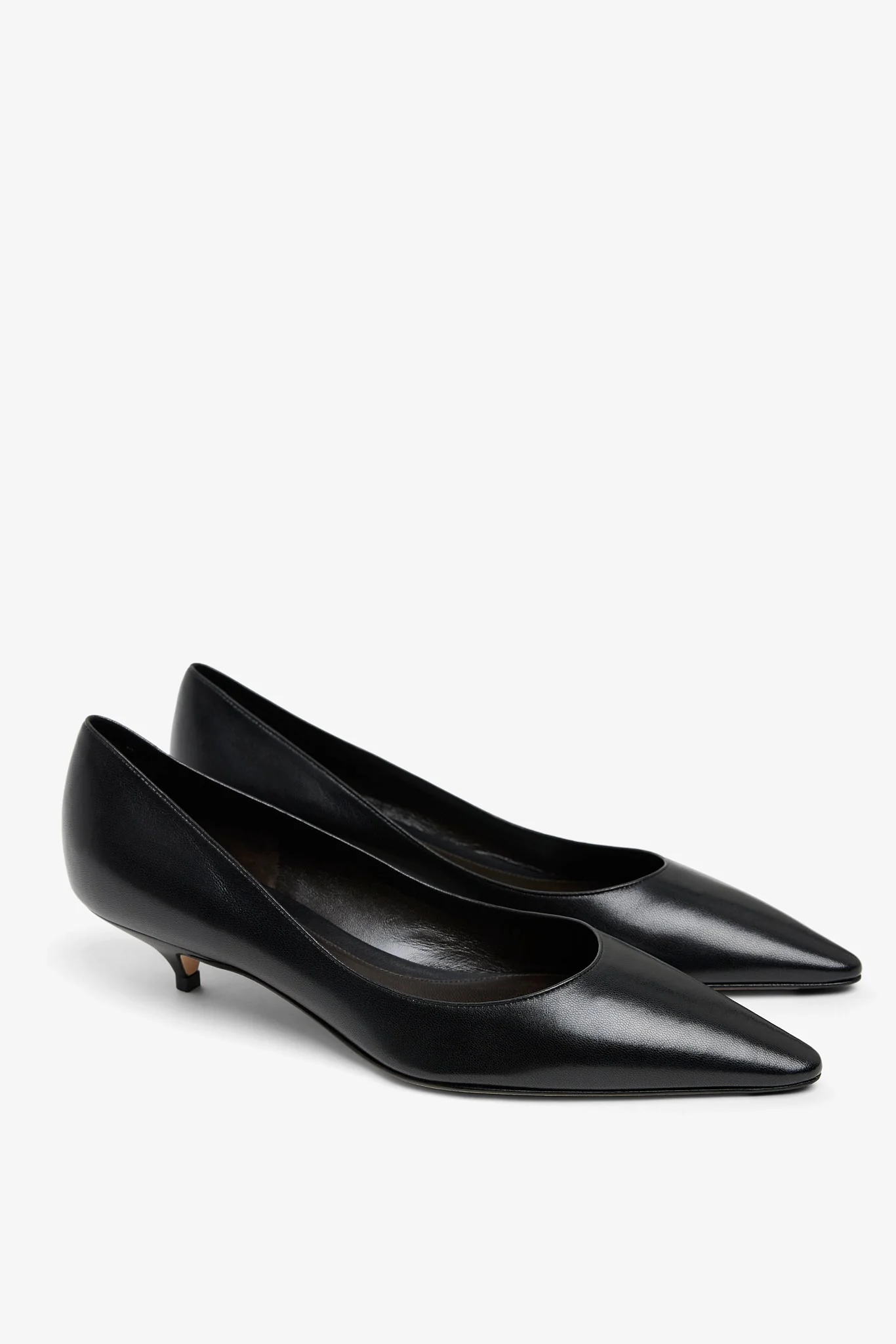Liisa Kitten Two black pumps - Image 4