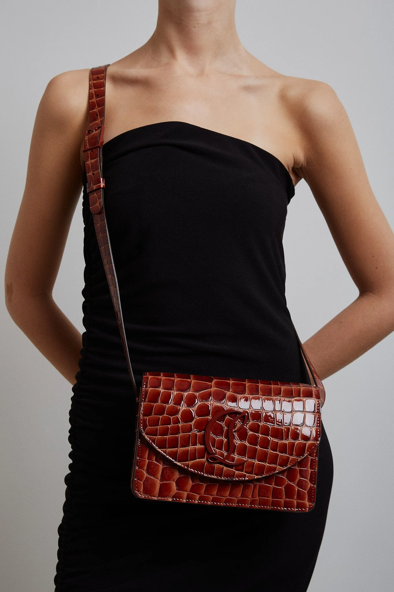 Loubi 54 brown calf ali crossbody bag - Image 2