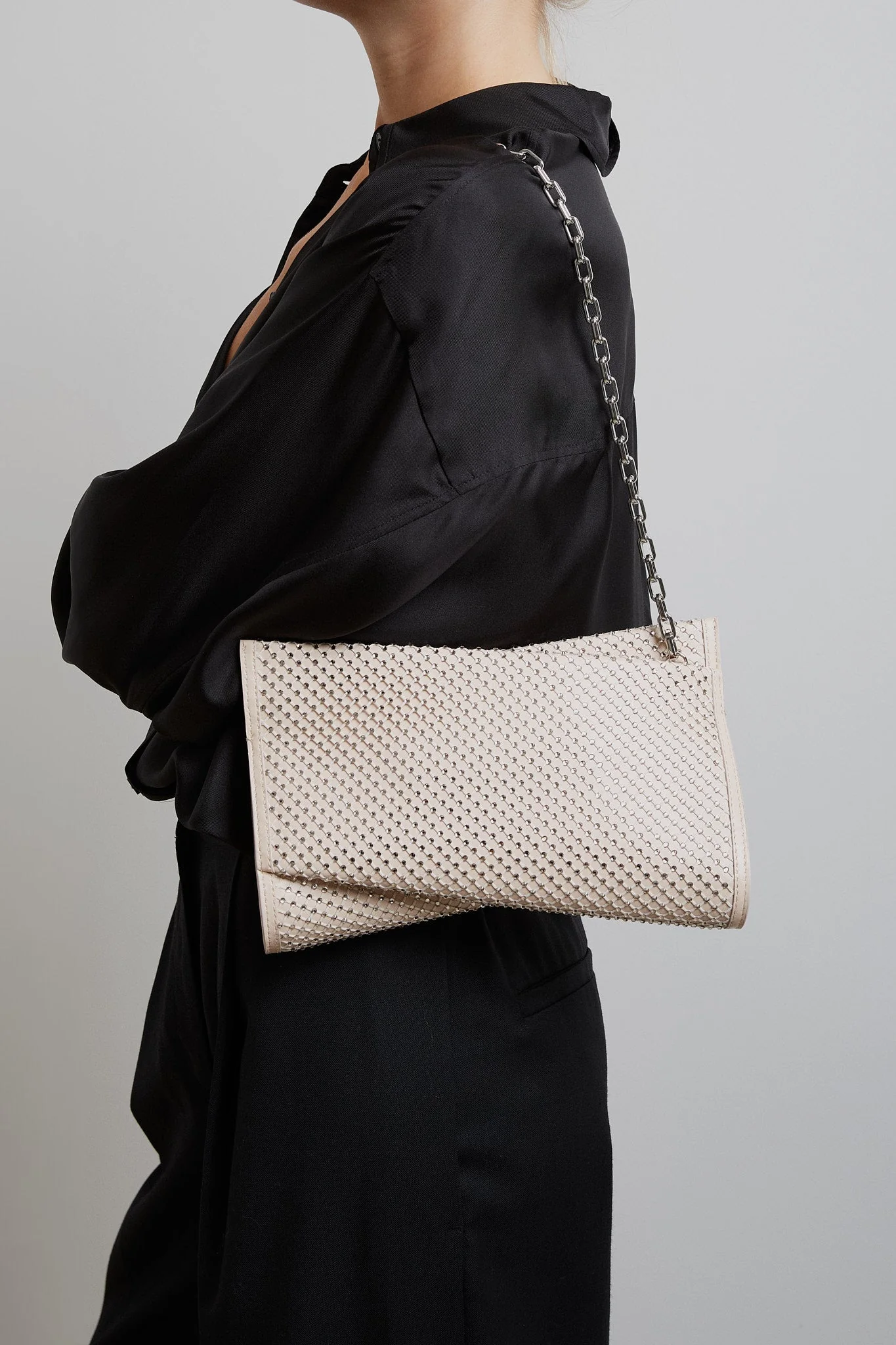 Loubitwist small beige strass bag - Image 6
